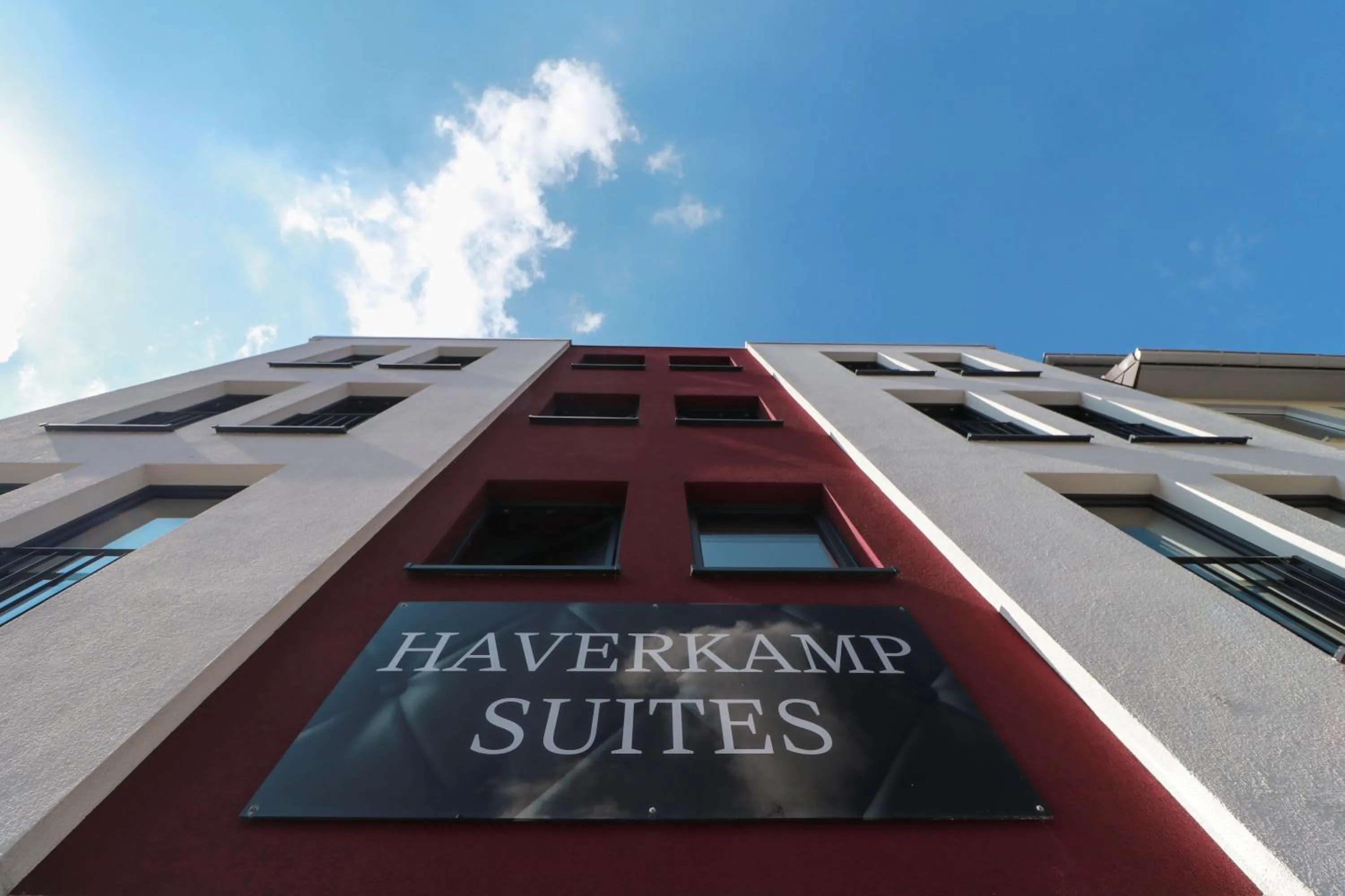 Property building in Haverkamp Suites
