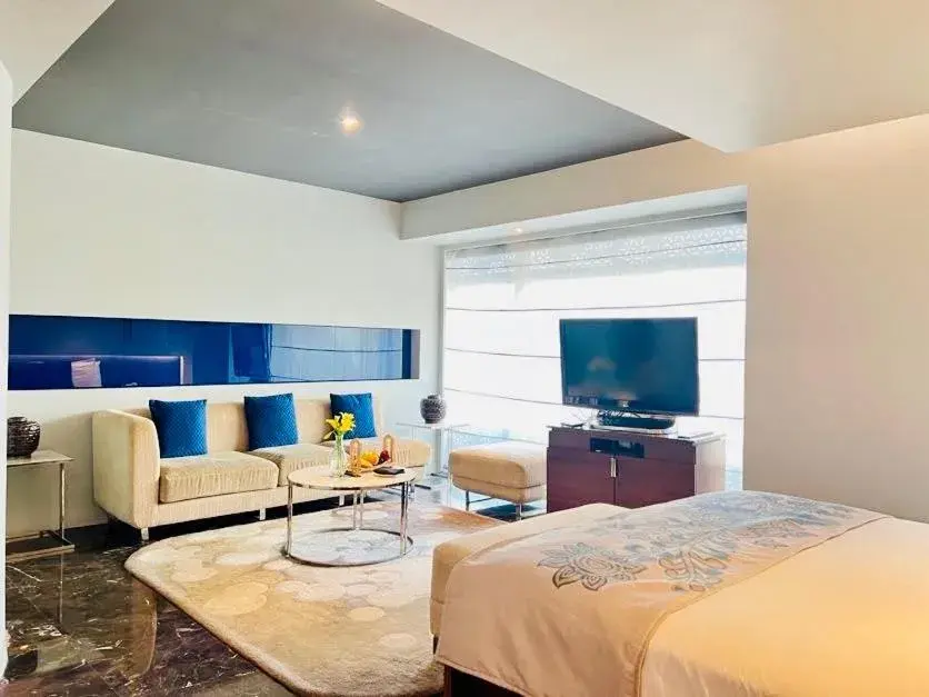 Trillion Suite with 25% Discount on Food and Soft Beverages, Spa & Laundry, Complimentary 2 Pints of Beer once during stay and Lake Check out till 3pm - single occupancy in The Park Hyderabad, Banjara Hills near Hussain Sagar Lake Trillion Suite with 25% Discount on Food and Soft Beverages, Spa & Laundry, Complimentary 2 Pints of Beer once during stay and Lake Check out till 3pm - single occupancy in The Park Hyderabad, Banjara Hills near Hussain Sagar Lake