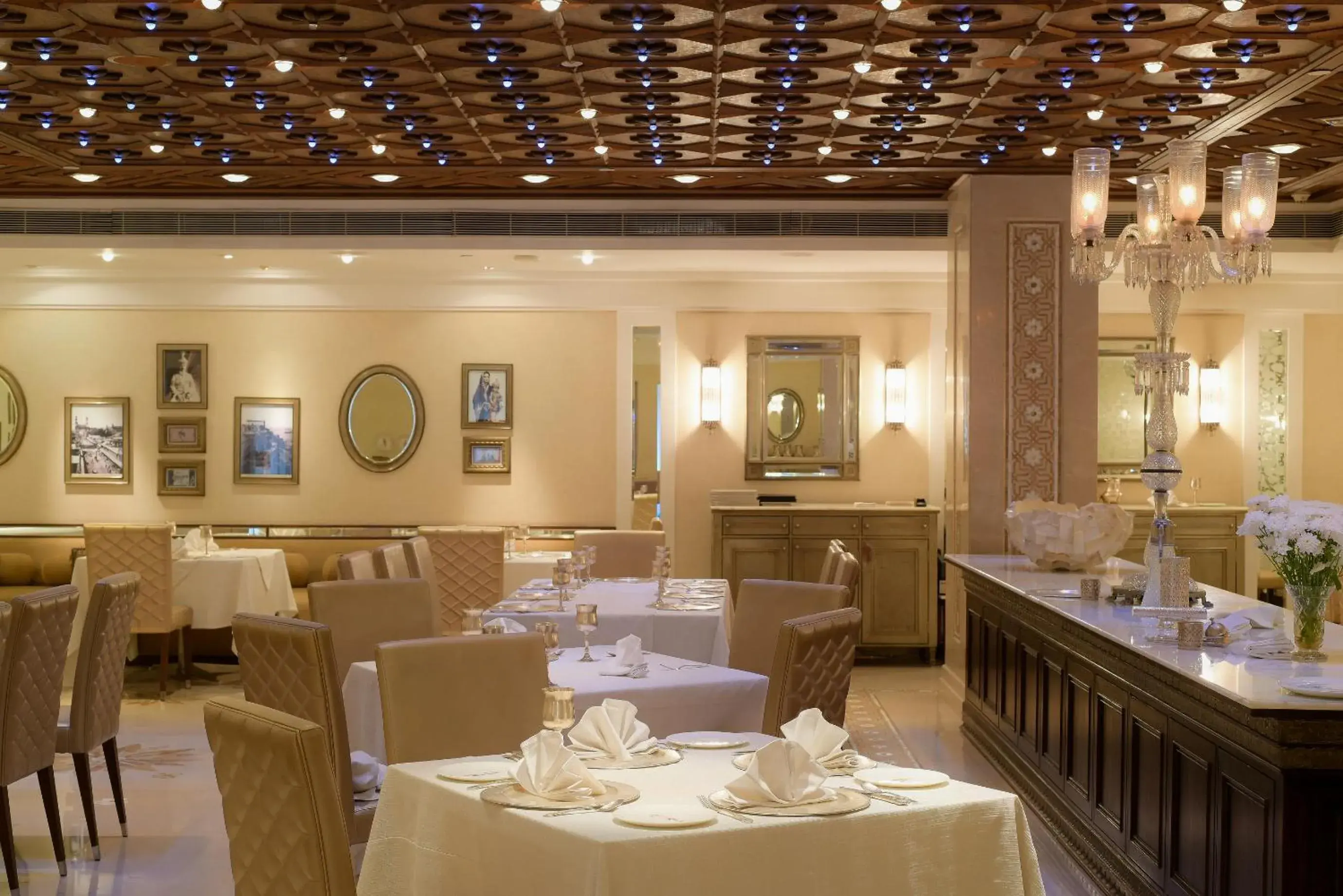 Restaurant/places to eat in The Park Hyderabad, Banjara Hills near Hussain Sagar Lake Restaurant/places to eat in The Park Hyderabad, Banjara Hills near Hussain Sagar Lake