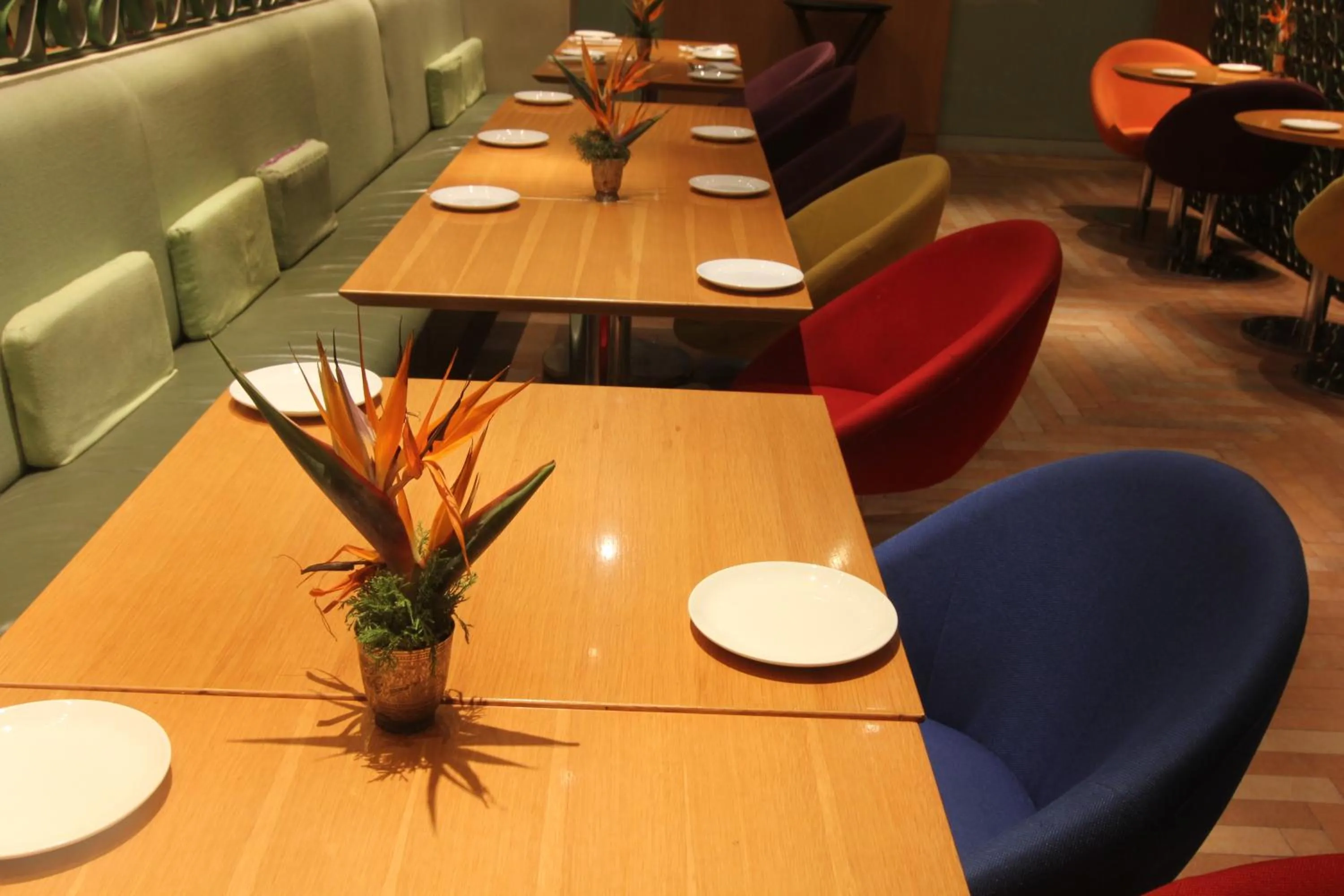 Restaurant/places to eat in The Park Hyderabad, Banjara Hills near Hussain Sagar Lake