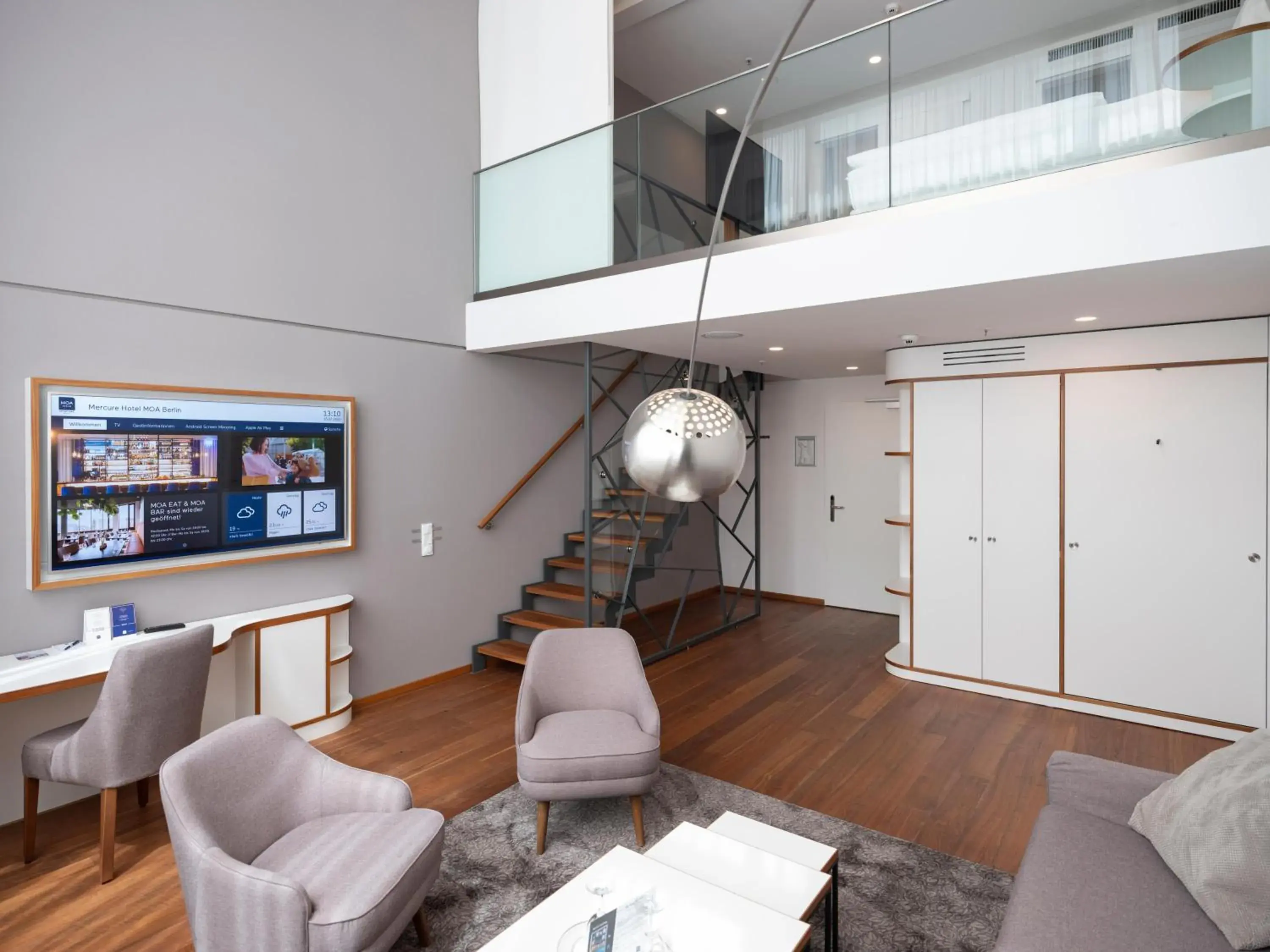 Superior Suite with One Double Bed and Sofa Bed in Mercure Hotel MOA Berlin Superior Suite with One Double Bed and Sofa Bed in Mercure Hotel MOA Berlin