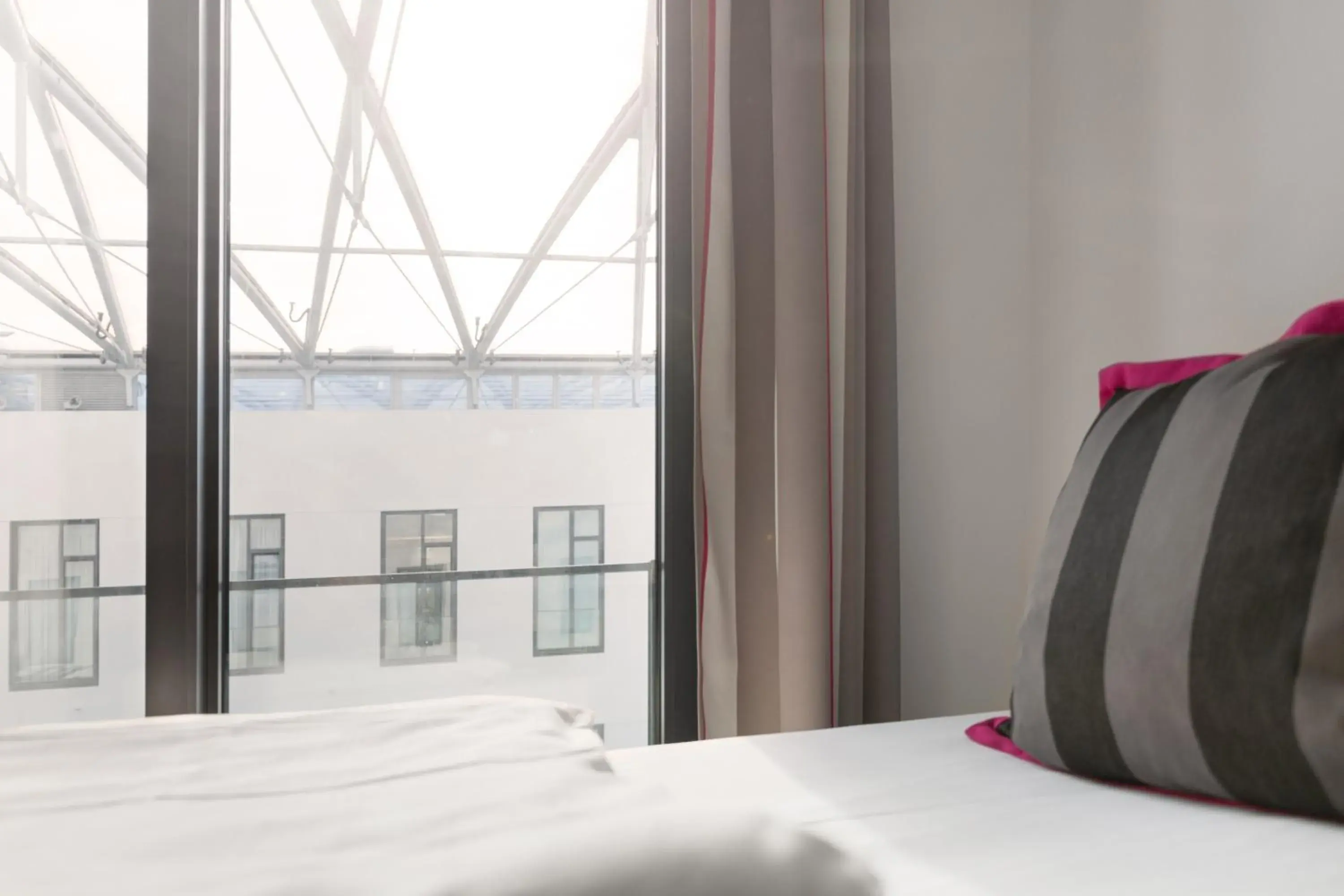 Inner courtyard view, Bed in Hotel MOA Berlin Inner courtyard view, Bed in Hotel MOA Berlin