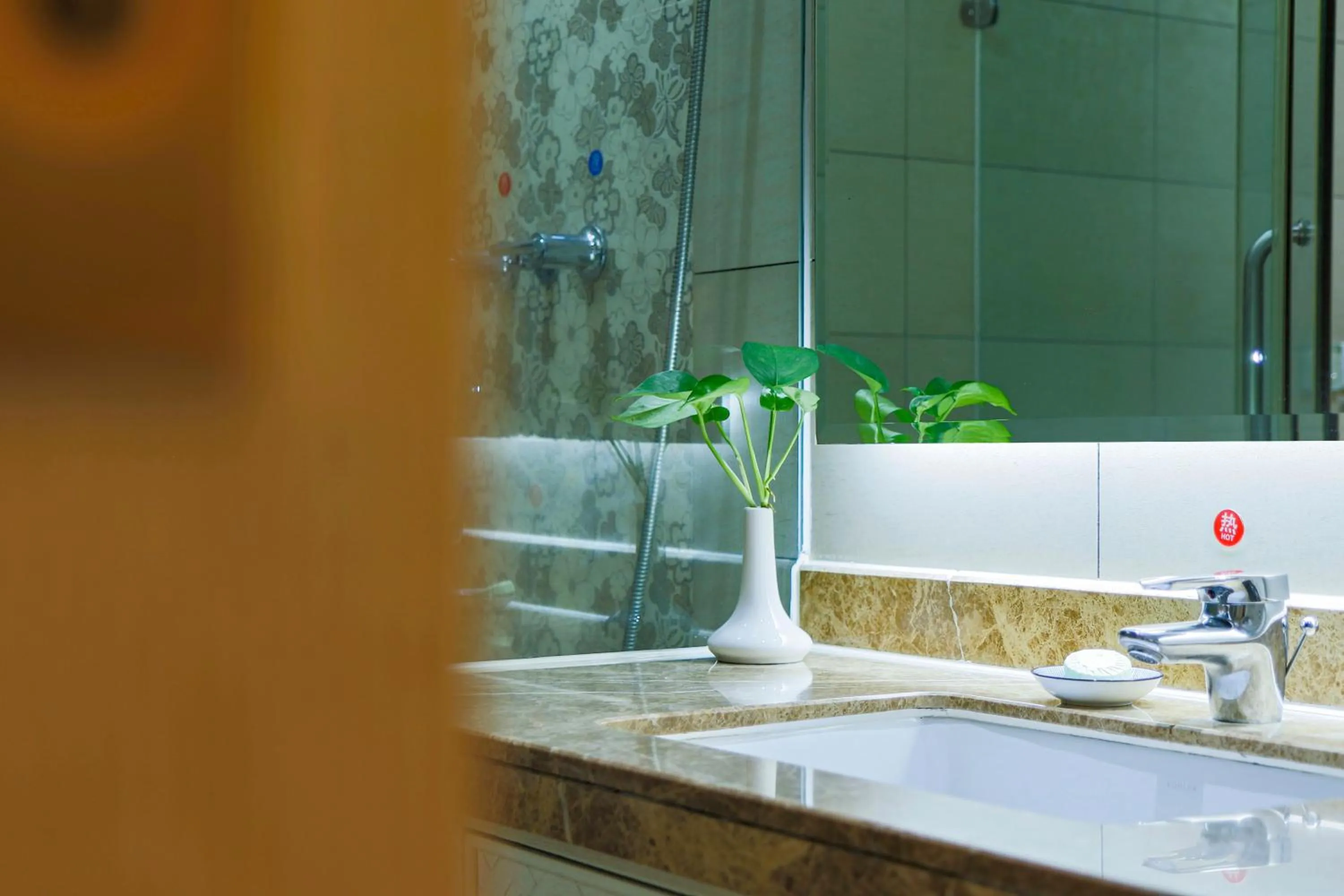 Luhuitou State Guesthouse & Resort