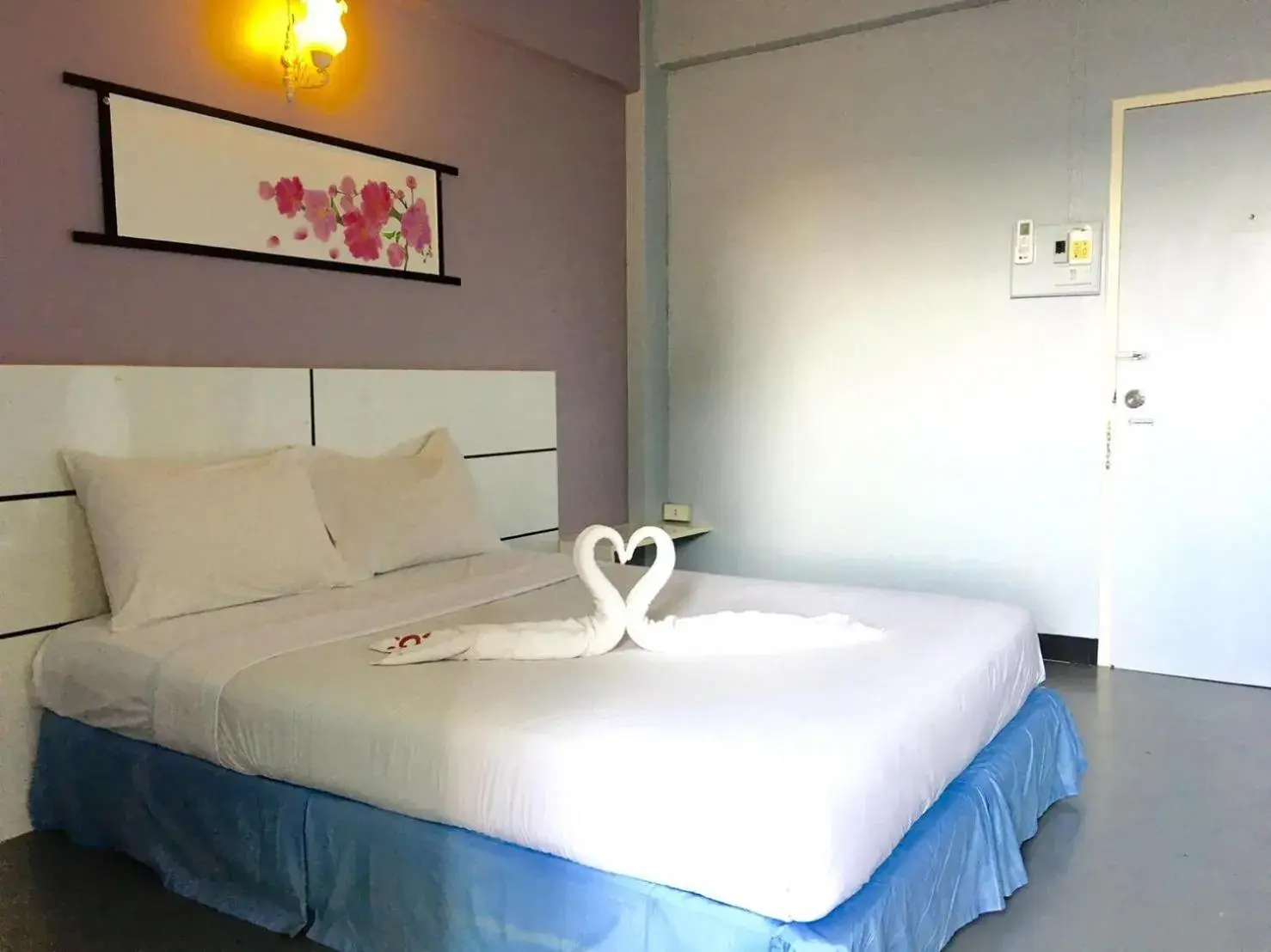 Bed in Summer Hotel Bed in Summer Hotel