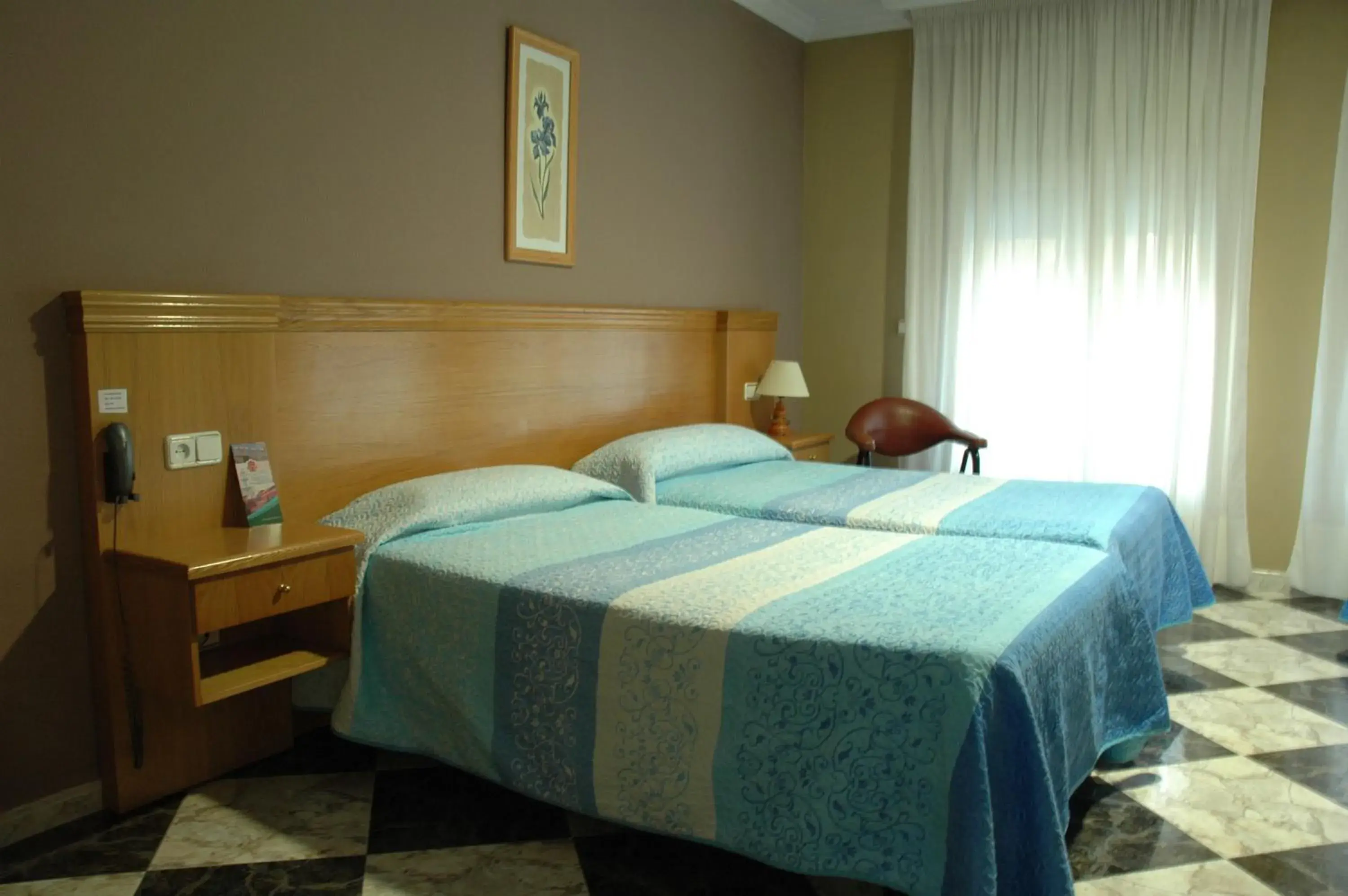 Triple Room in Hotel Plaza Manjón Triple Room in Hotel Plaza Manjón