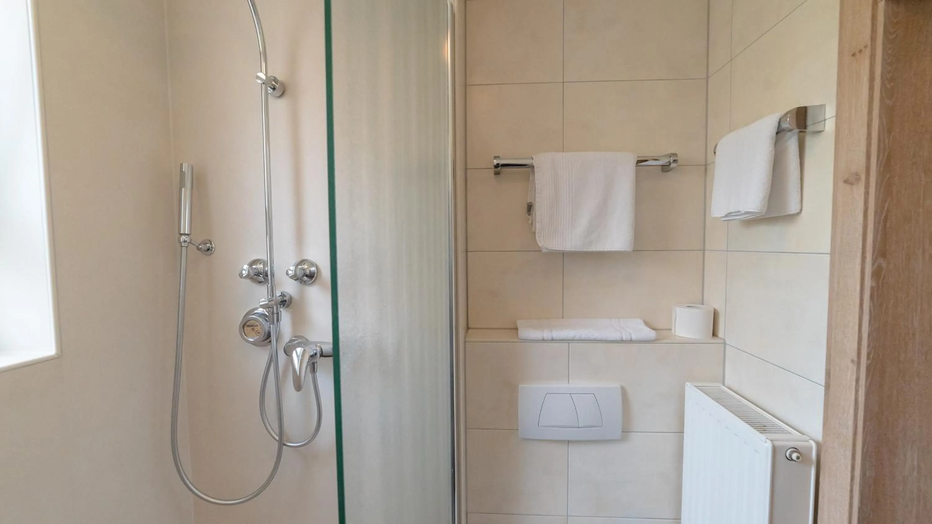 Bathroom in Hotel Lutter