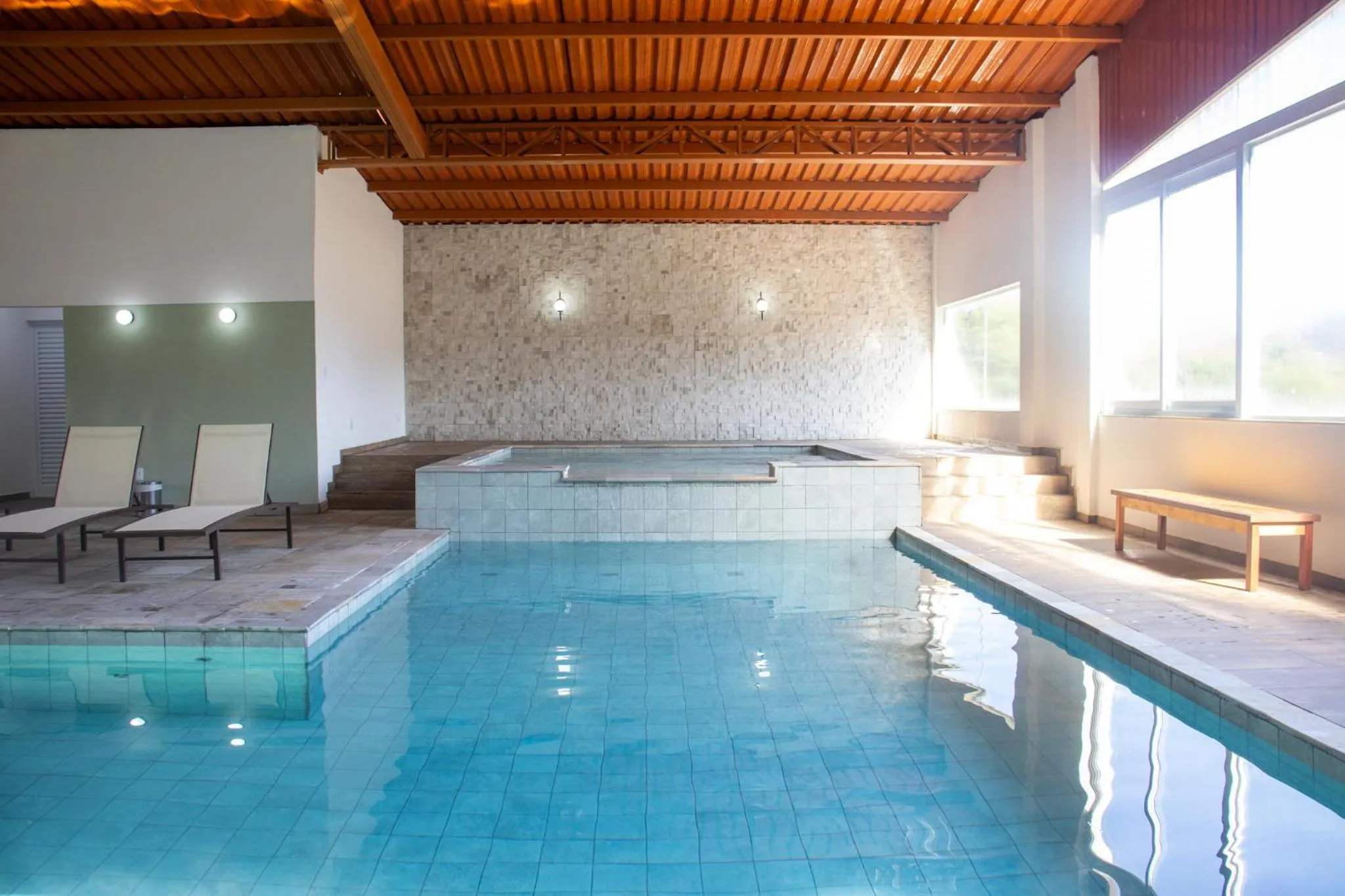 Swimming pool in Hotel Fazenda Vale da Cachoeira