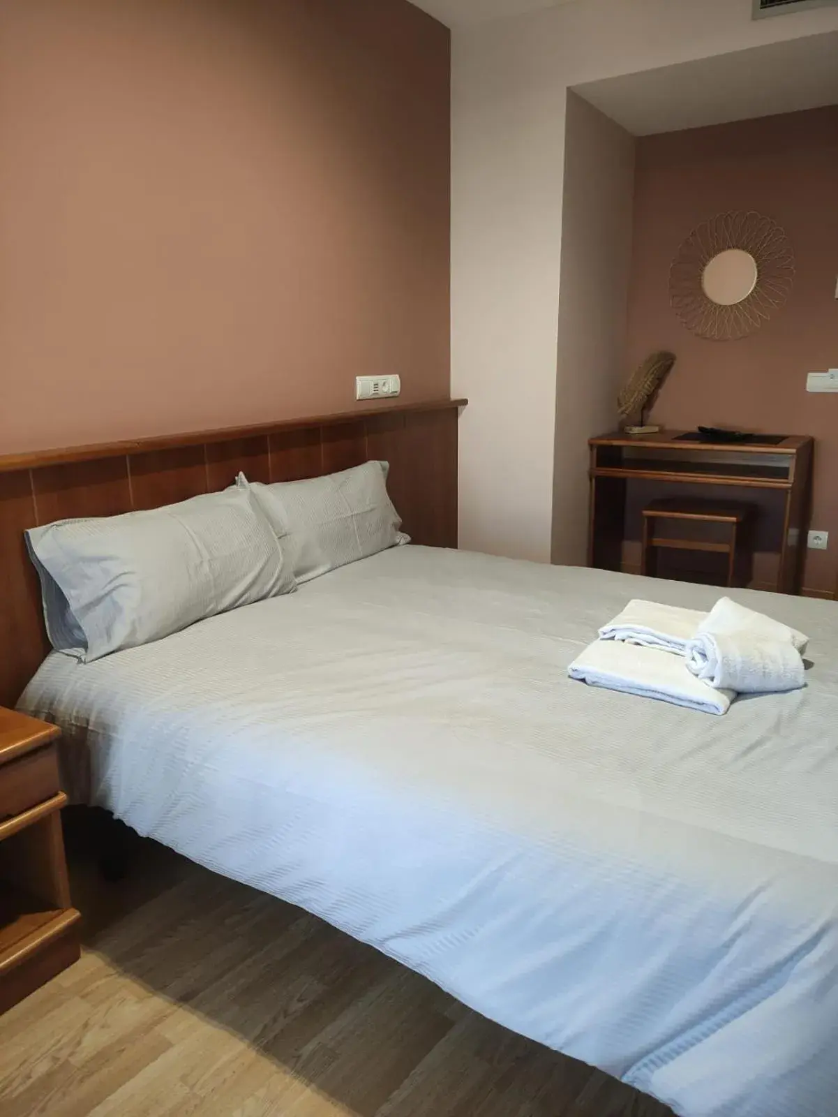 Deluxe Double Room with Balcony in La Gallega Deluxe Double Room with Balcony in La Gallega