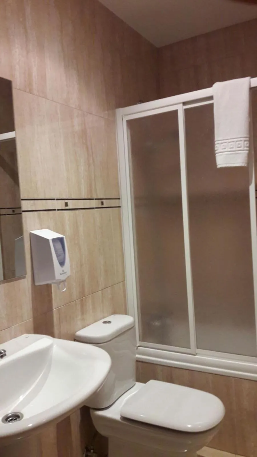 Triple Room with Bathroom in La Gallega
