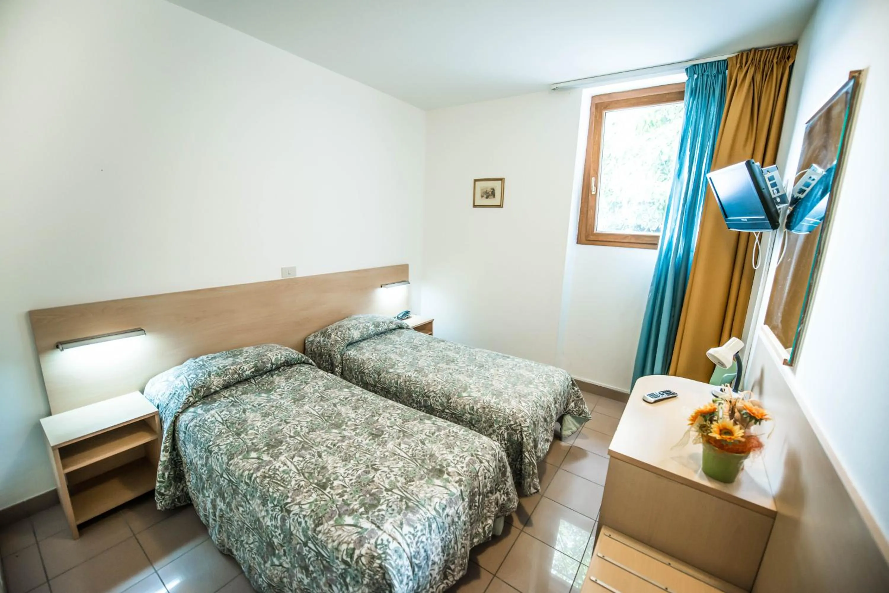 Bedroom, Bed in Hotel Johnson