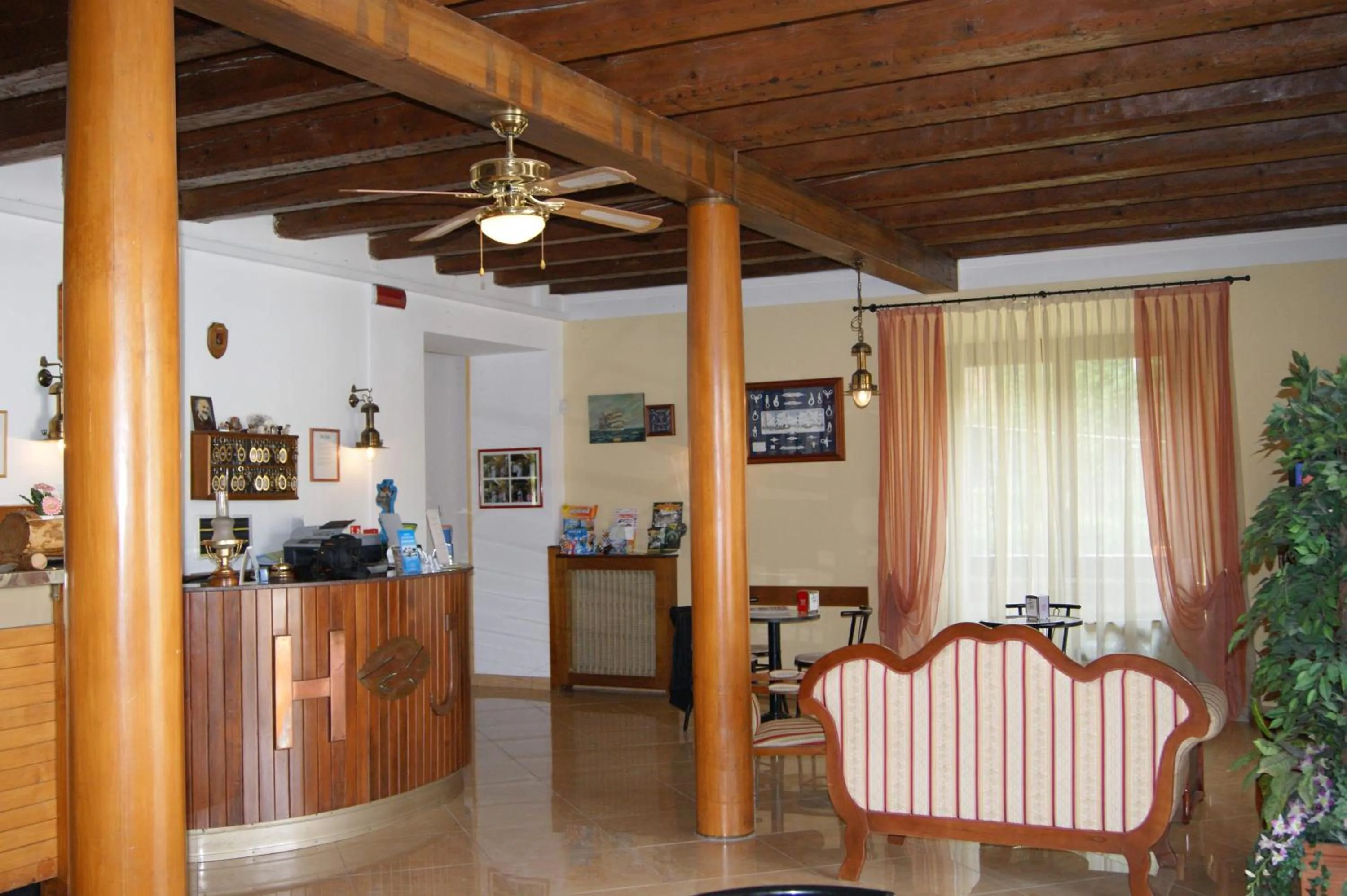 Lobby or reception in Hotel Johnson