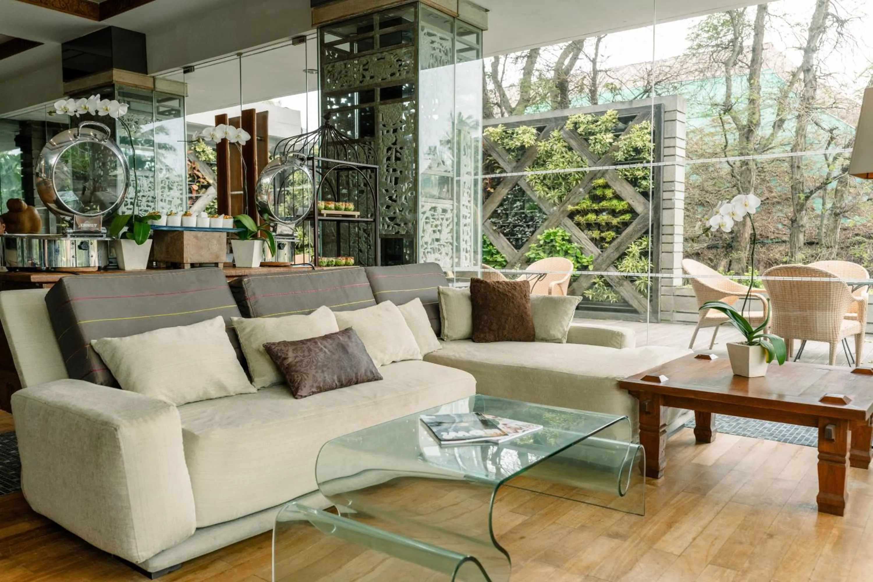 Lounge or bar in Bali Mandira Beach Resort & Spa