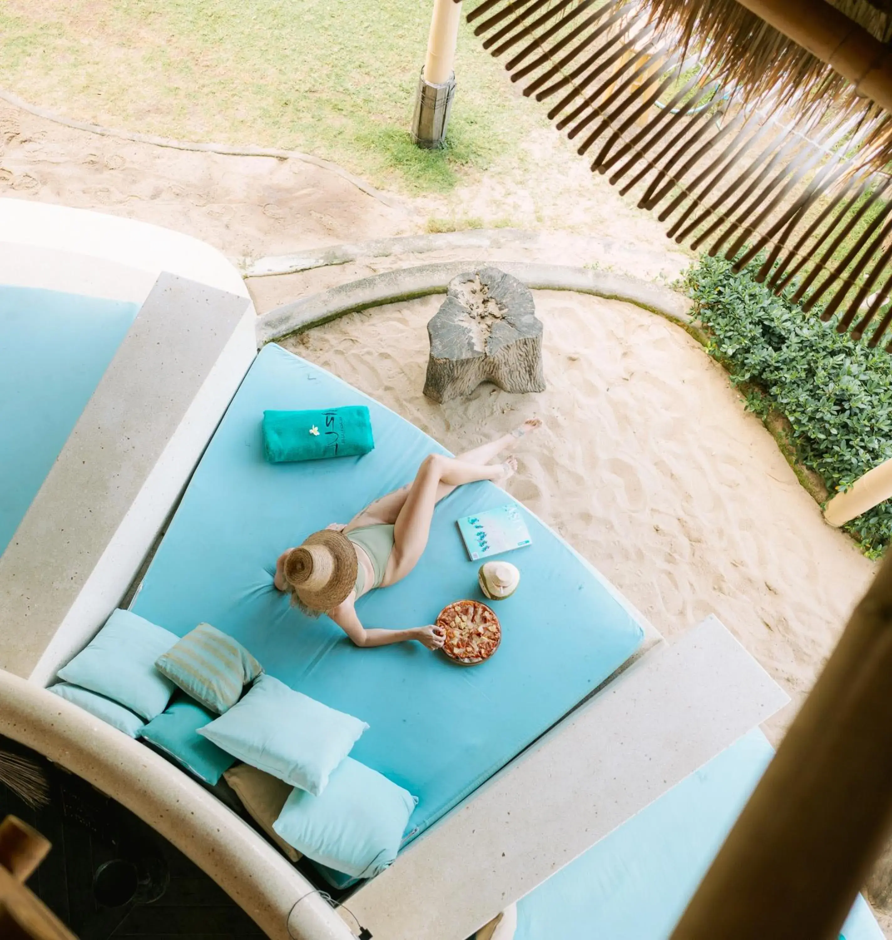 Restaurant/places to eat in Bali Mandira Beach Resort & Spa Restaurant/places to eat in Bali Mandira Beach Resort & Spa