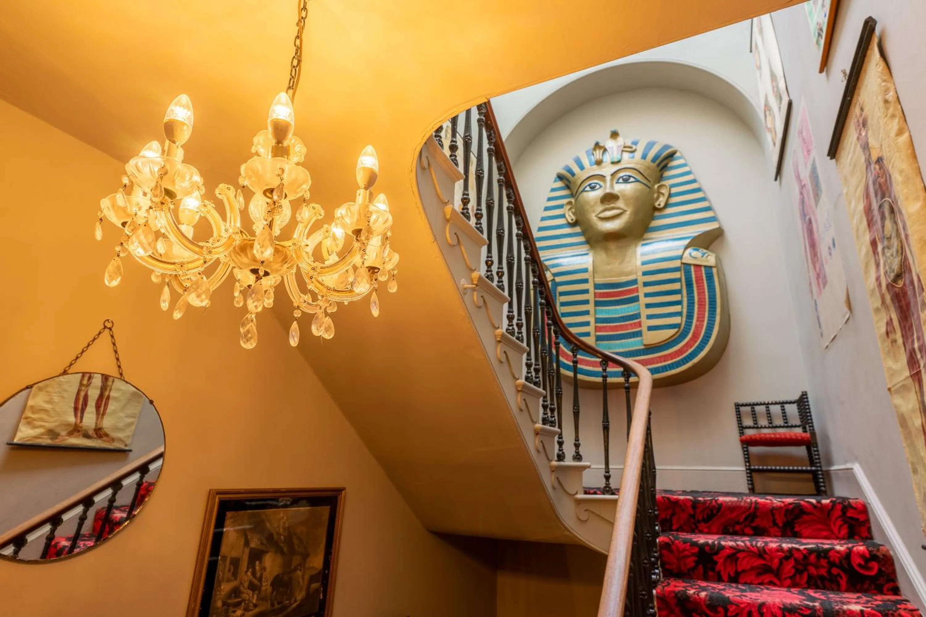 Property building in La Rosa Hotel