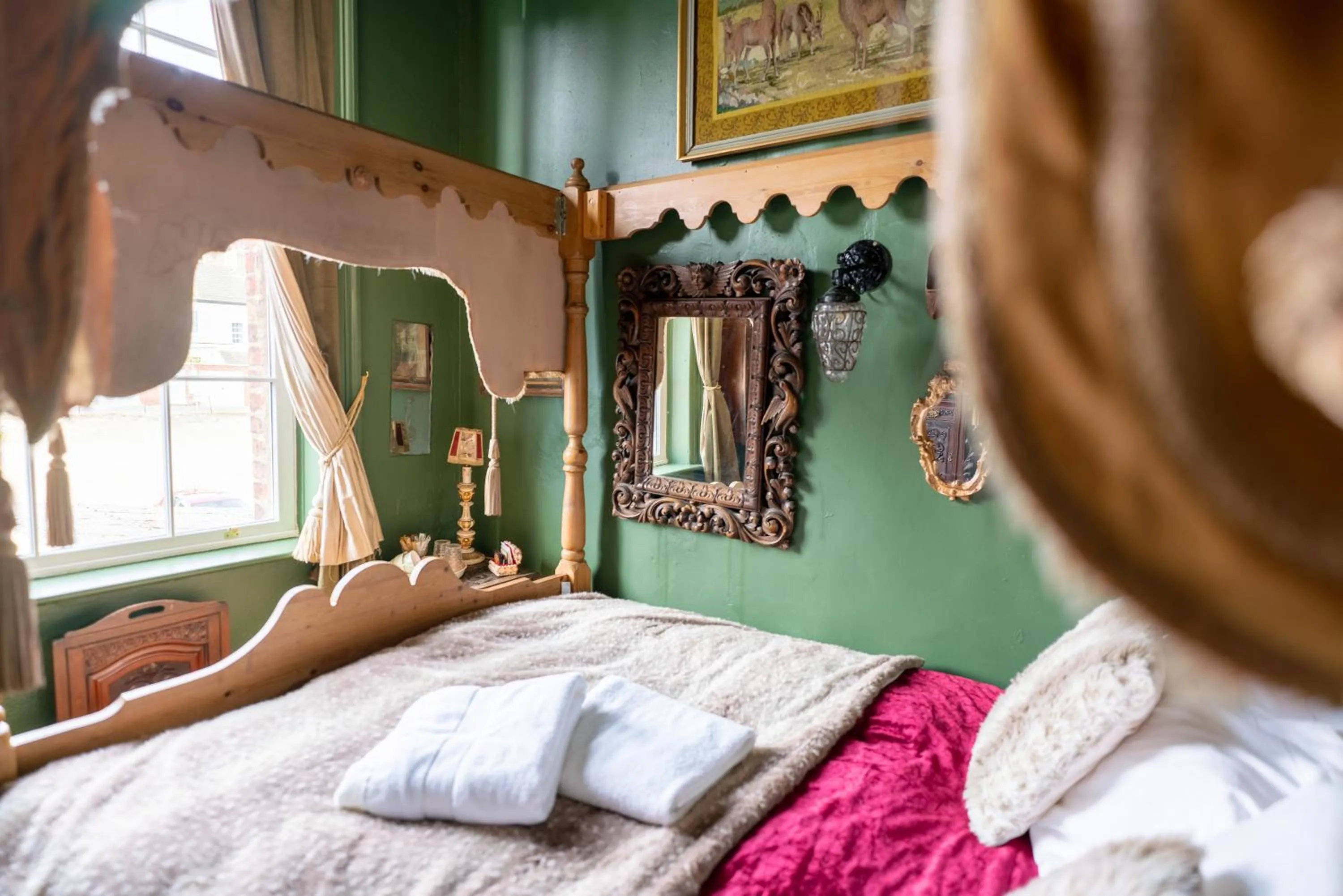 Bed in La Rosa Hotel