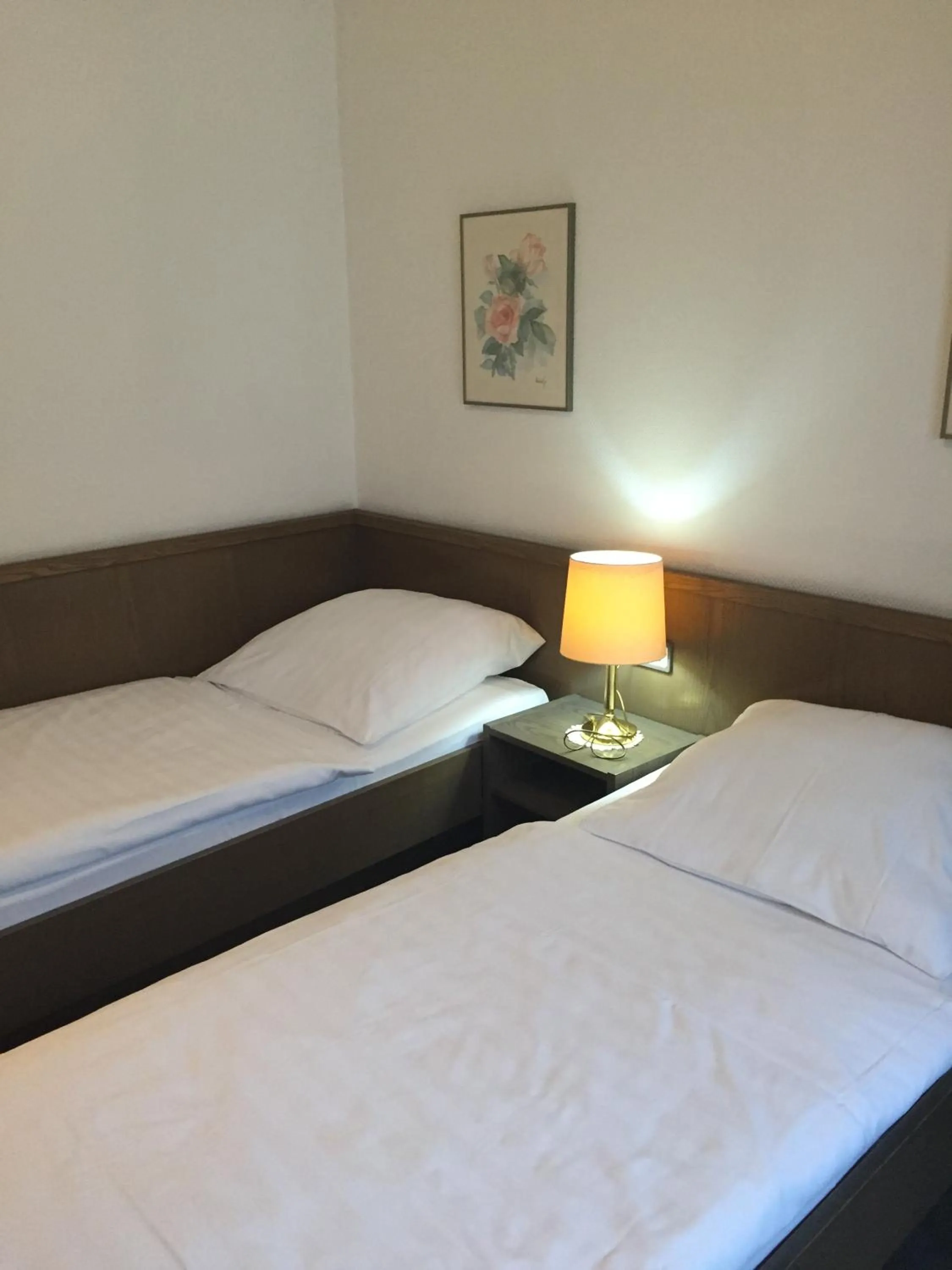 Photo of the whole room, Bed in Hotel Görres