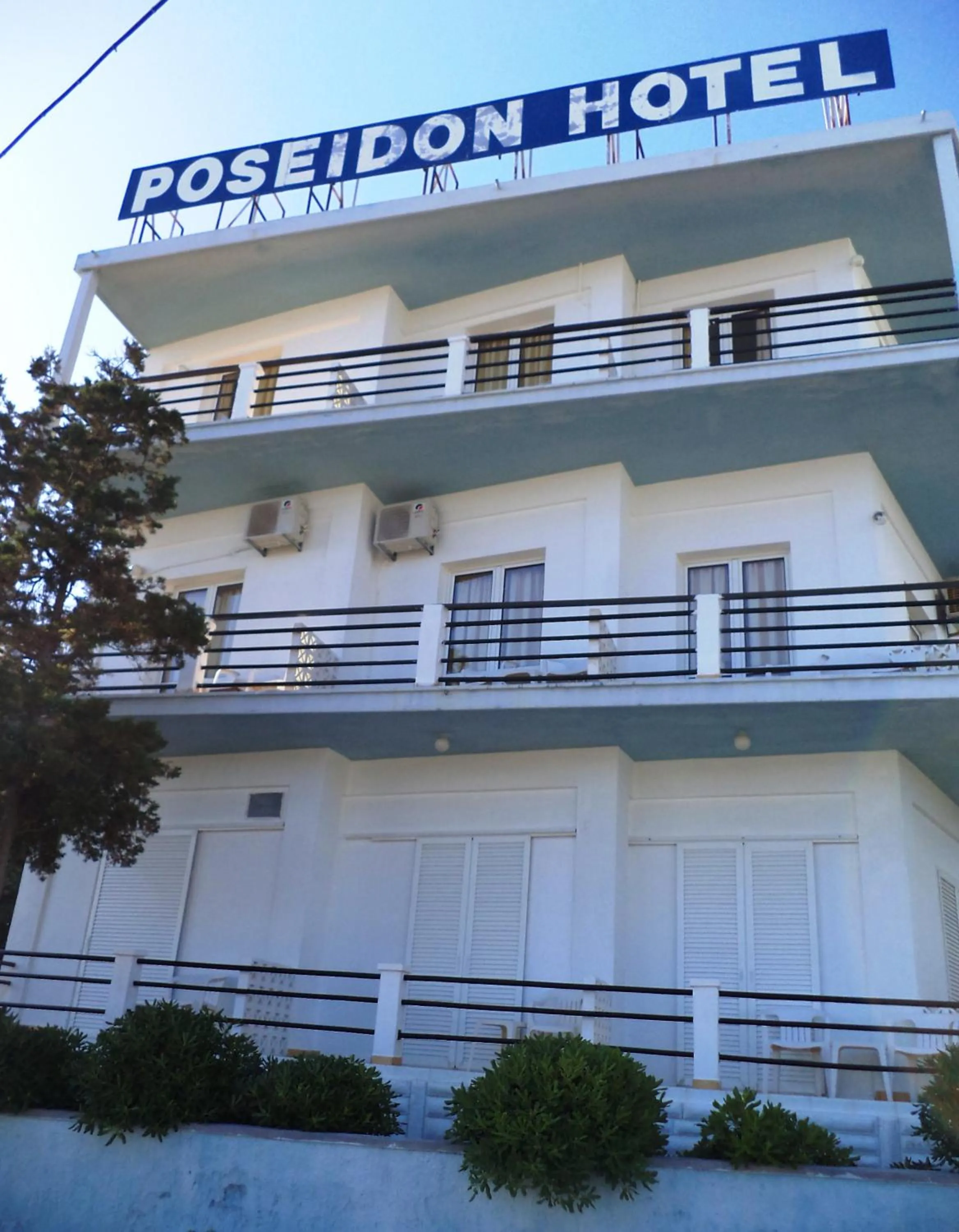 Poseidon Hotel