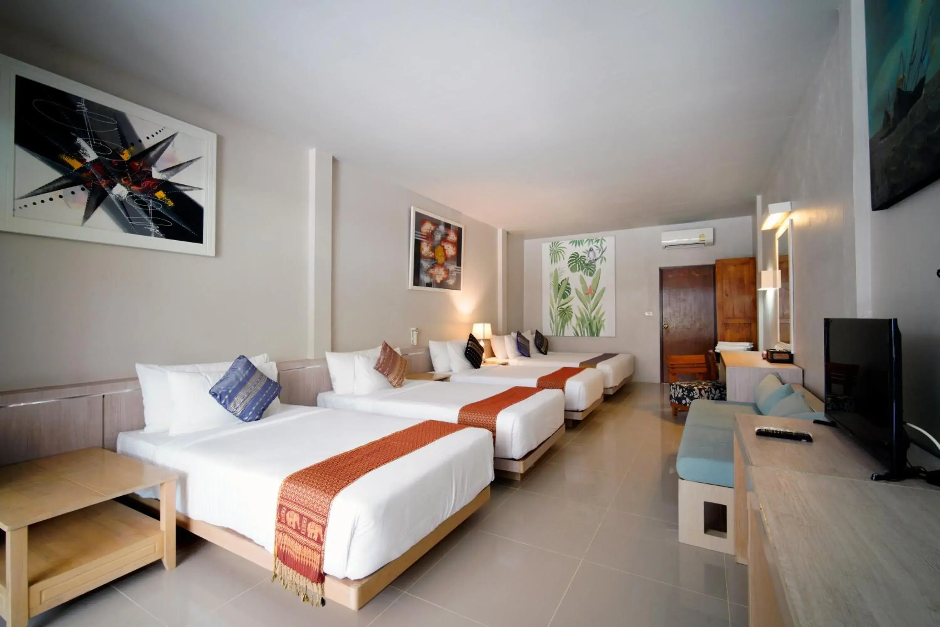 Family Suite in Villa Cha-Cha Salad Beach Koh Phangan Family Suite in Villa Cha-Cha Salad Beach Koh Phangan