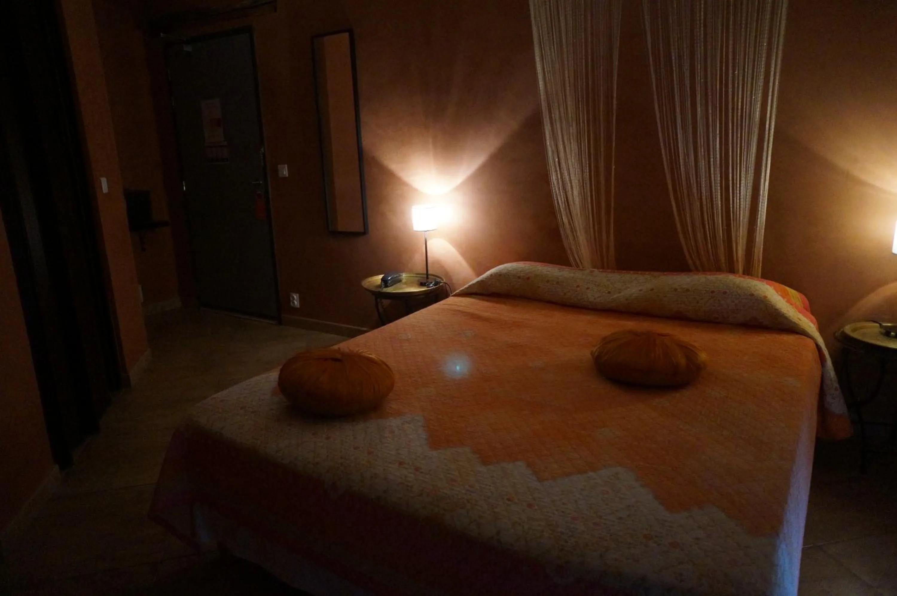 Bed in Hotel Le Saint Jean