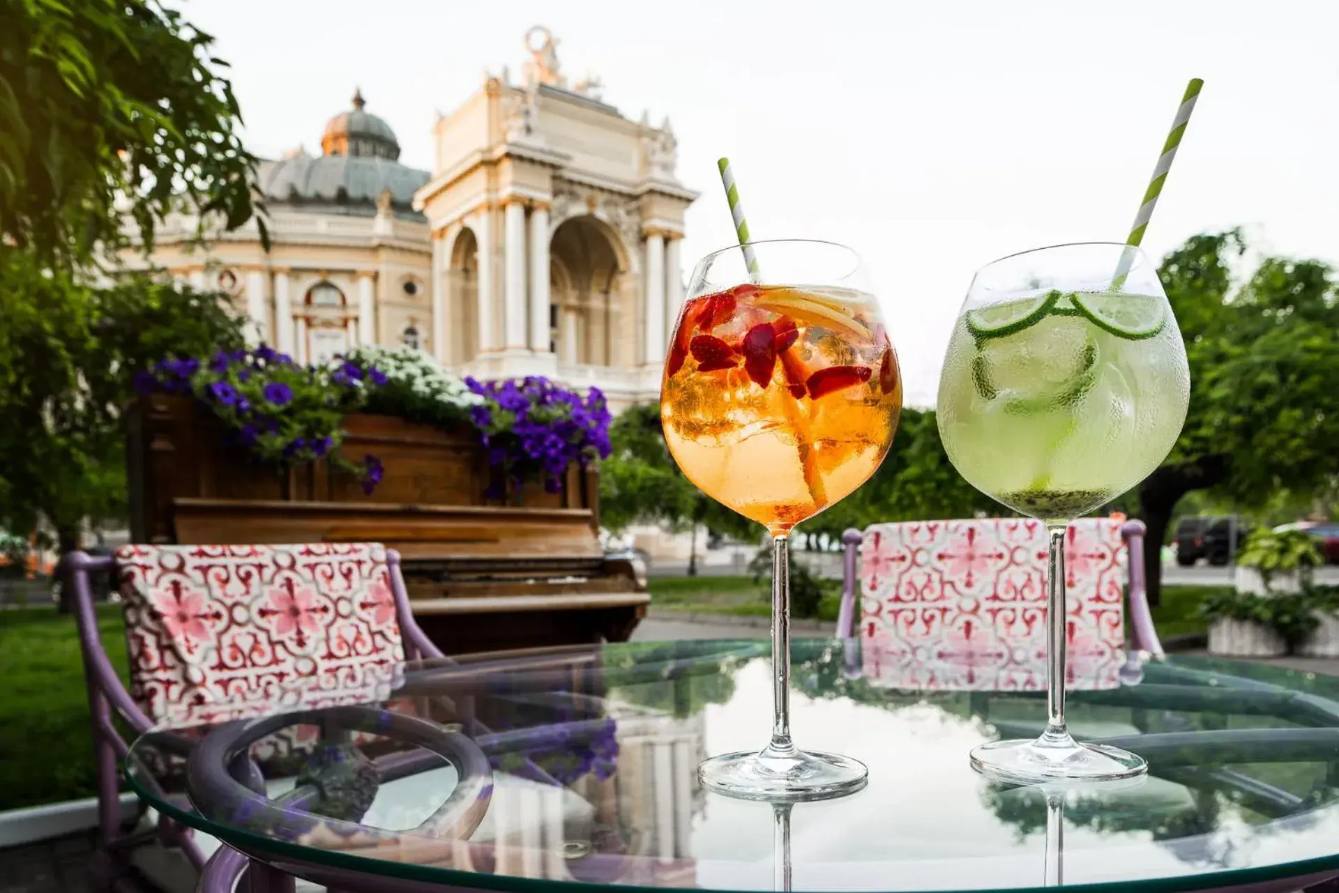 Restaurant/places to eat in Mozart Hotel Restaurant/places to eat in Mozart Hotel