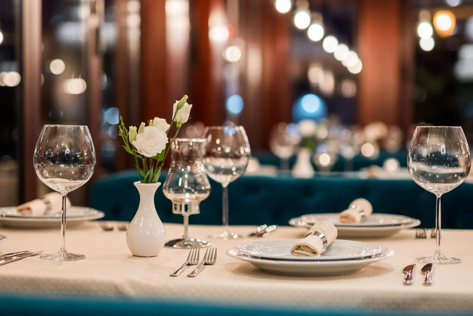 Restaurant/places to eat in Mozart Hotel