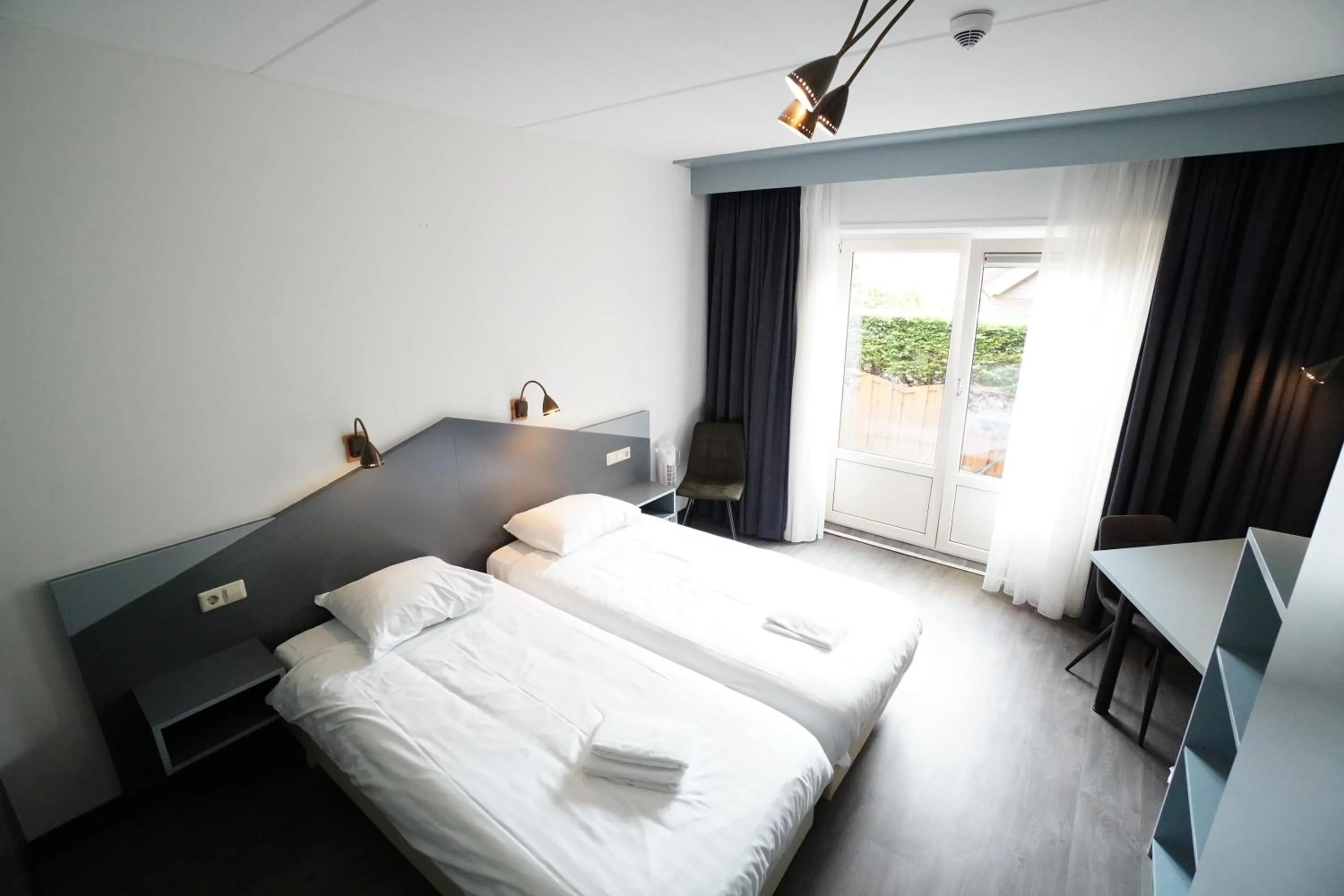 Photo of the whole room, Bed in Hotel Den Burg