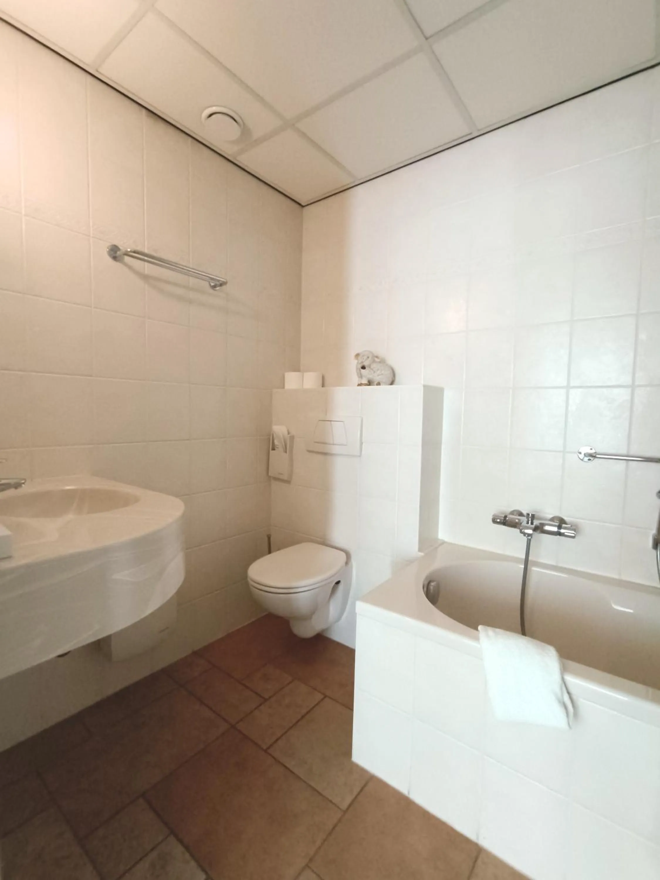 Bathroom in Hotel Den Burg