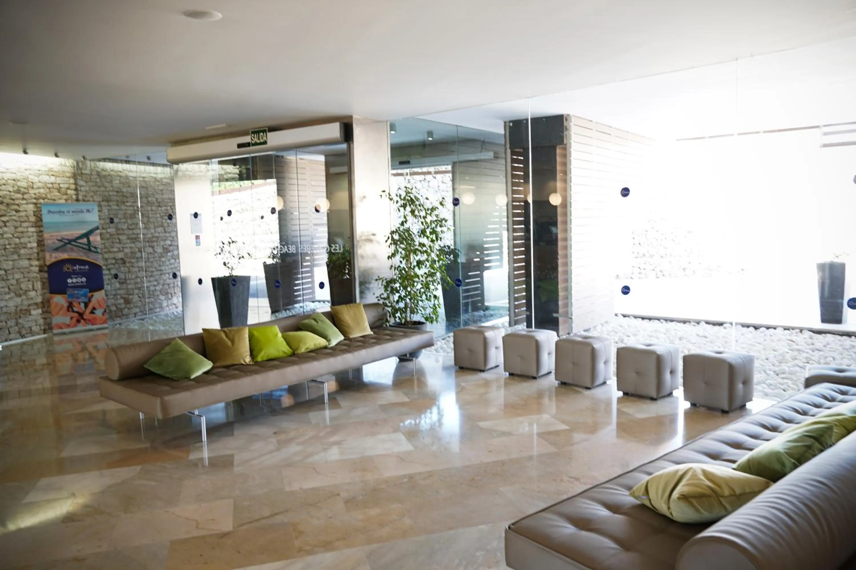 Lobby or reception in Ohtels Les Oliveres