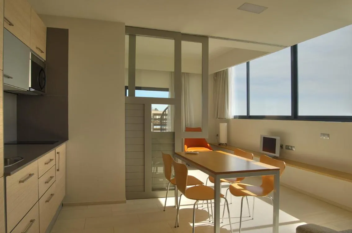 Kitchen or kitchenette in Ohtels Les Oliveres