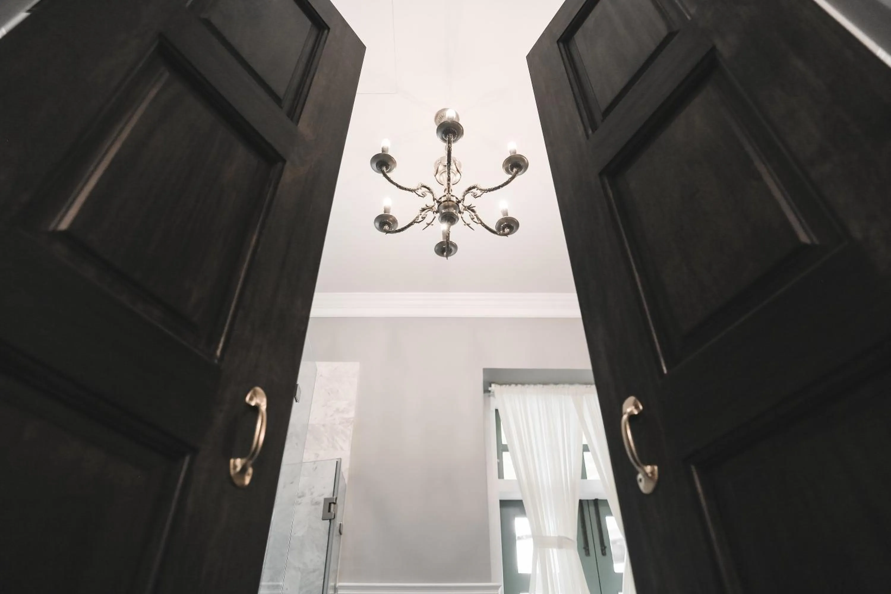 Decorative detail in Baan 2459 Heritage House