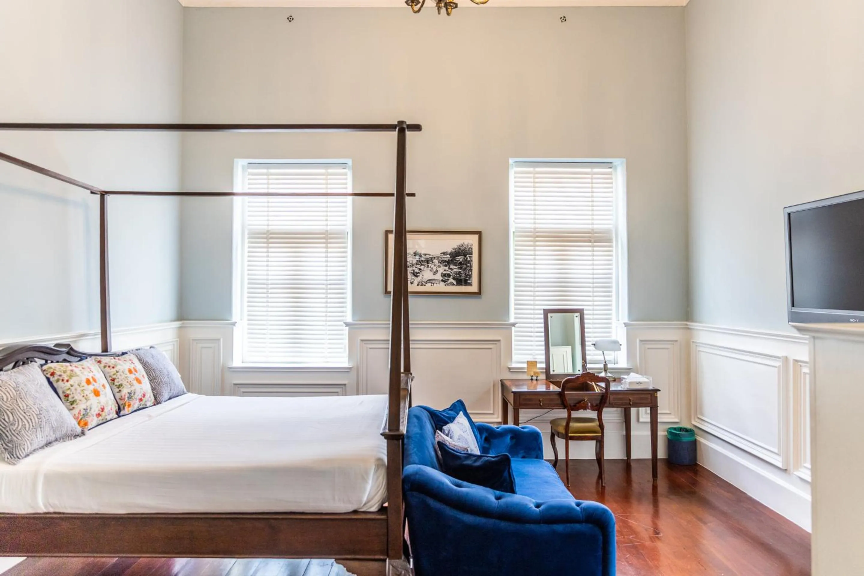 Bedroom, Bed in Baan 2459 Heritage House