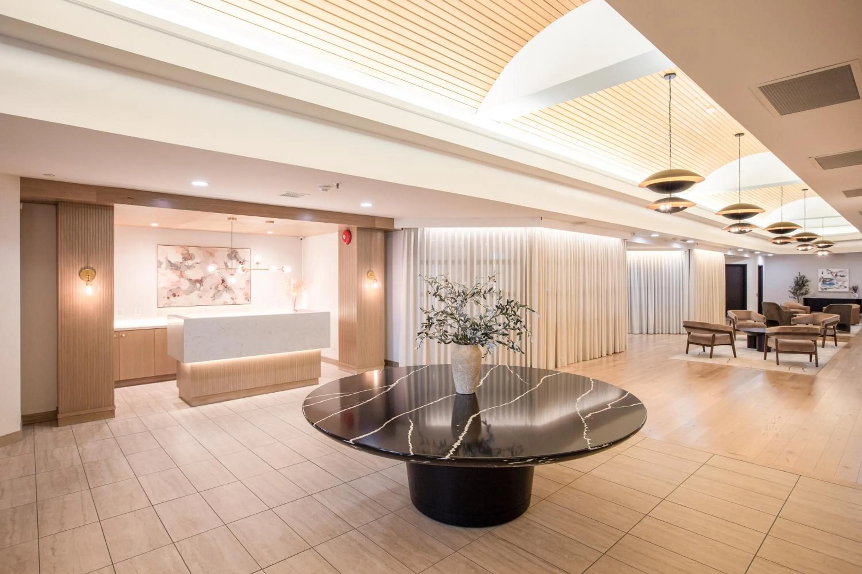 Lobby or reception in Norwood Hotel