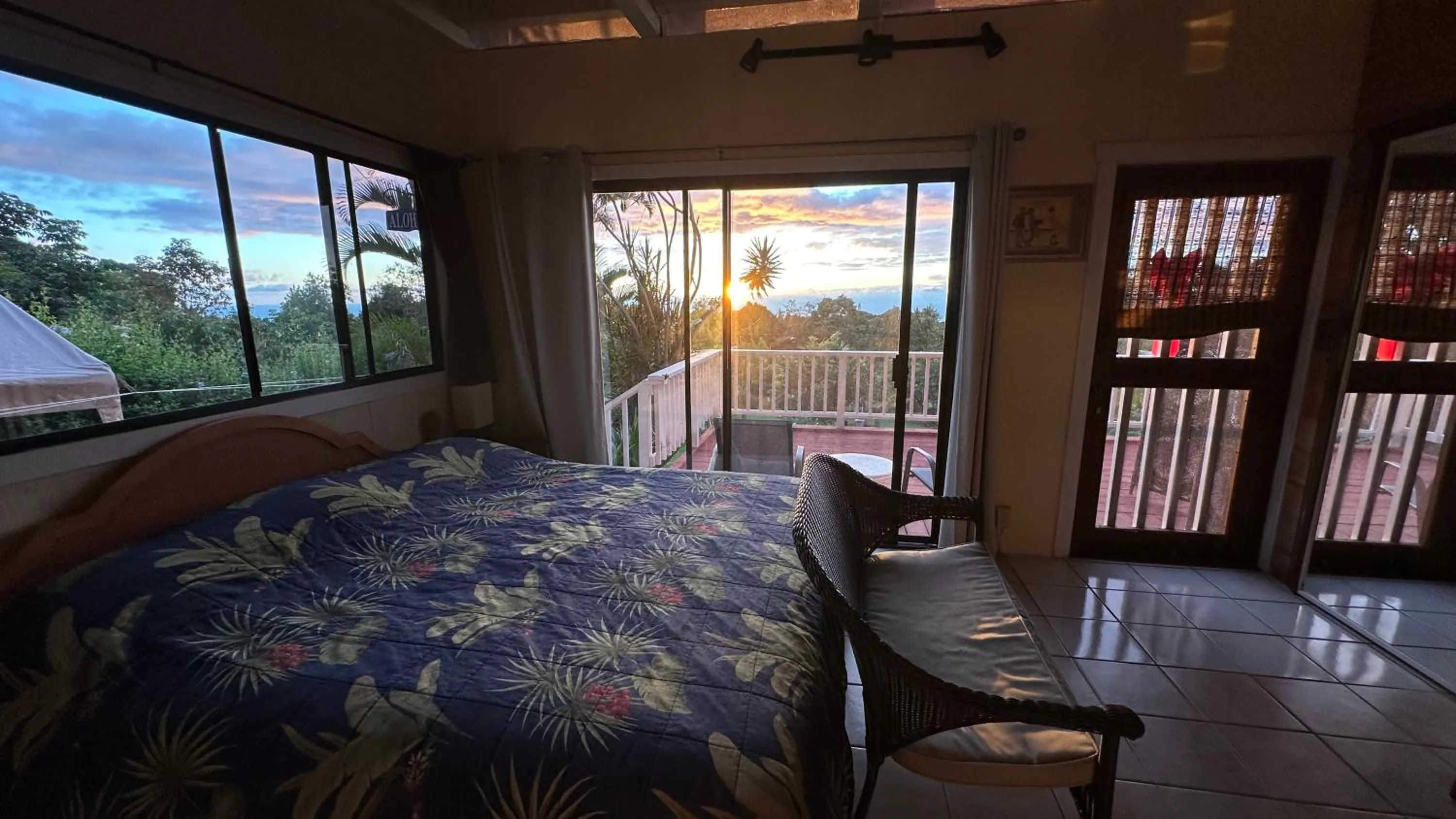 View (from property/room), Bed in Coffee Garden