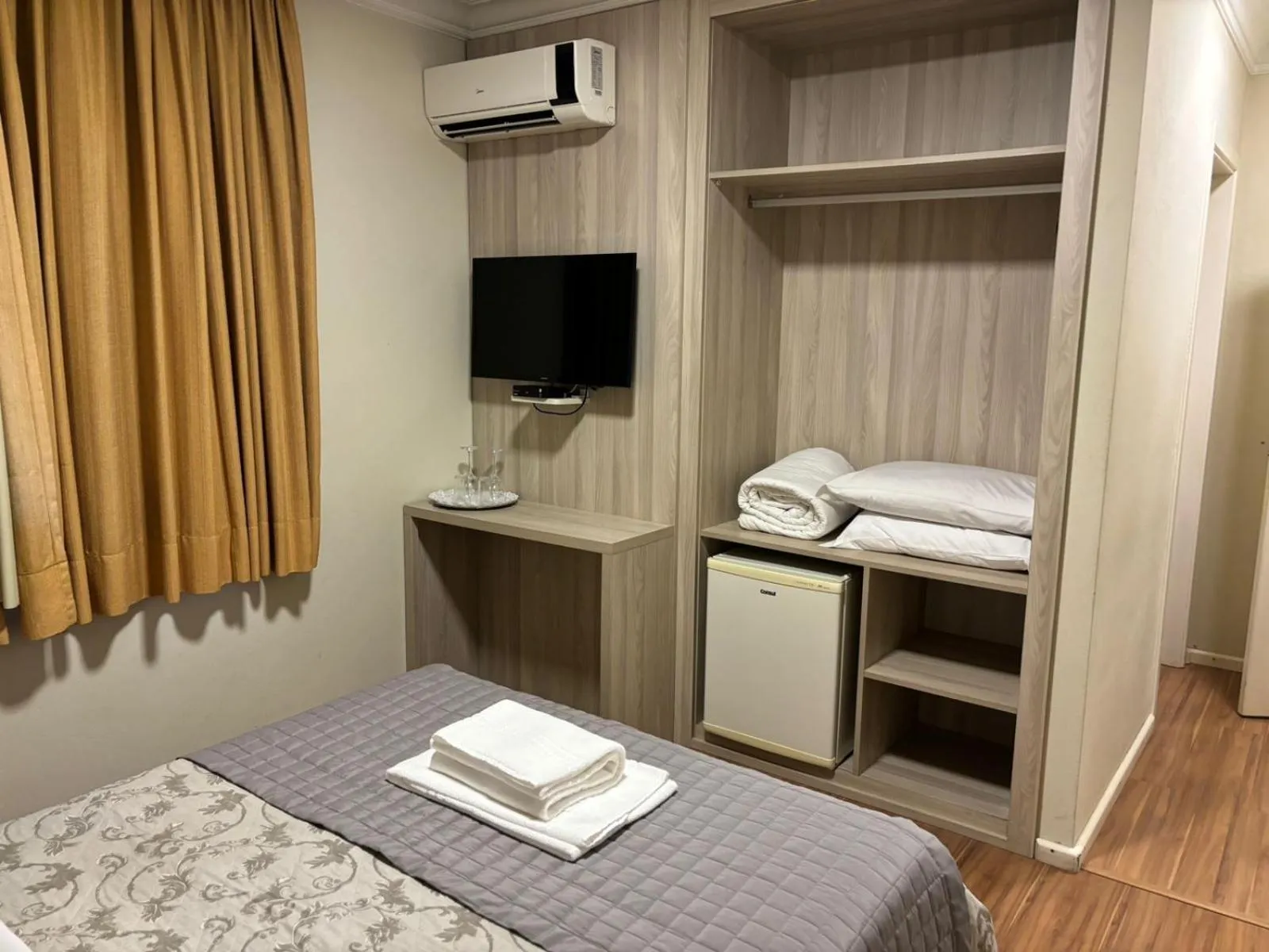 Bedroom, Bed in Pousada Serra Valle