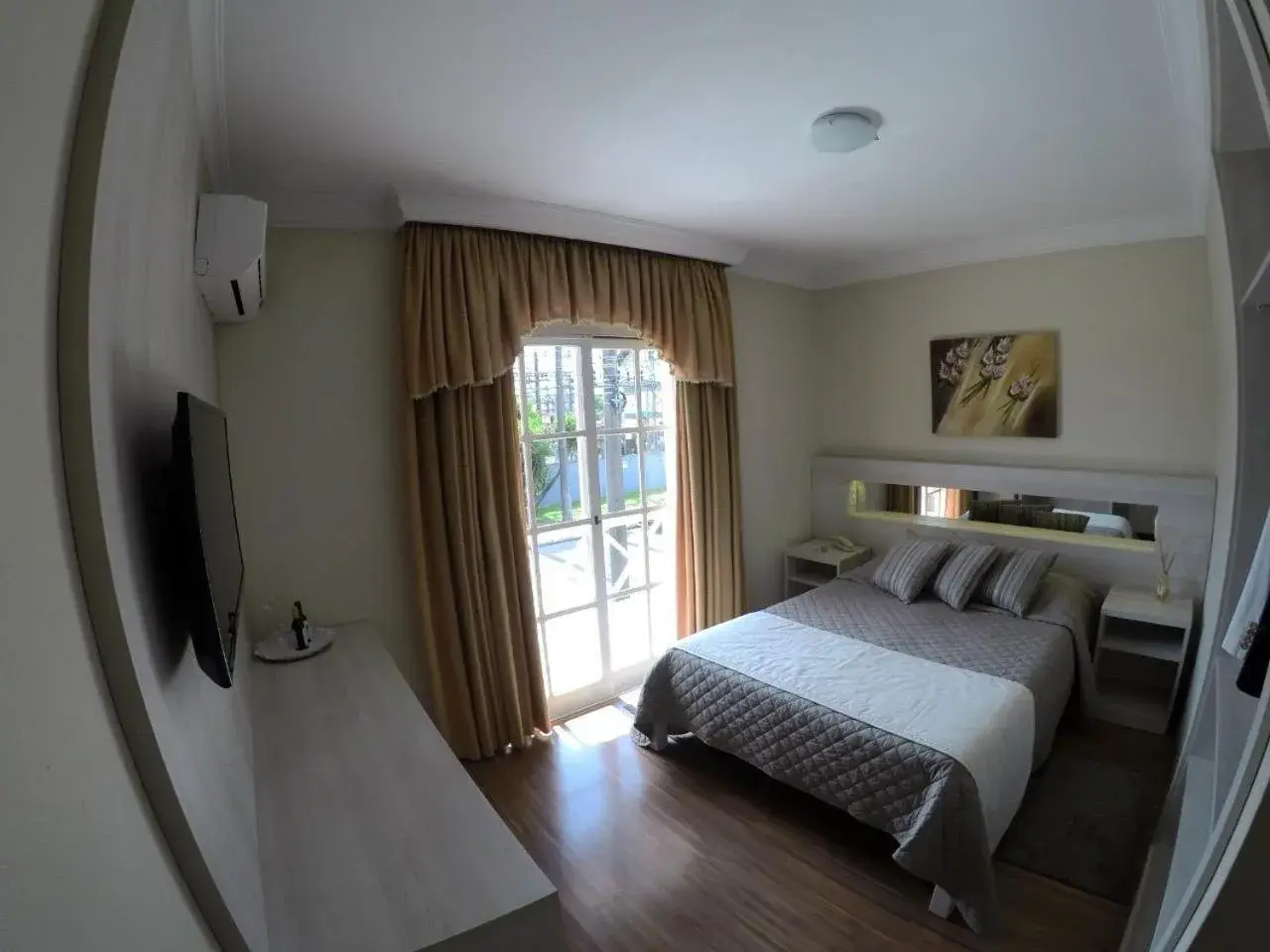 Quarto Duplo Deluxe com Varanda in Pousada Serra Valle Quarto Duplo Deluxe com Varanda in Pousada Serra Valle