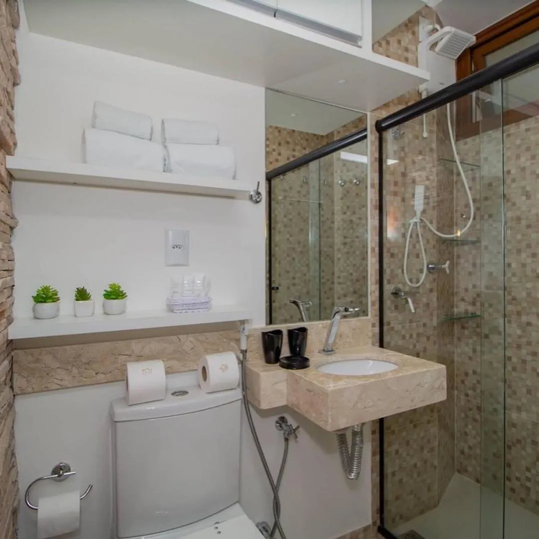 Shower in Passárgada Pousada