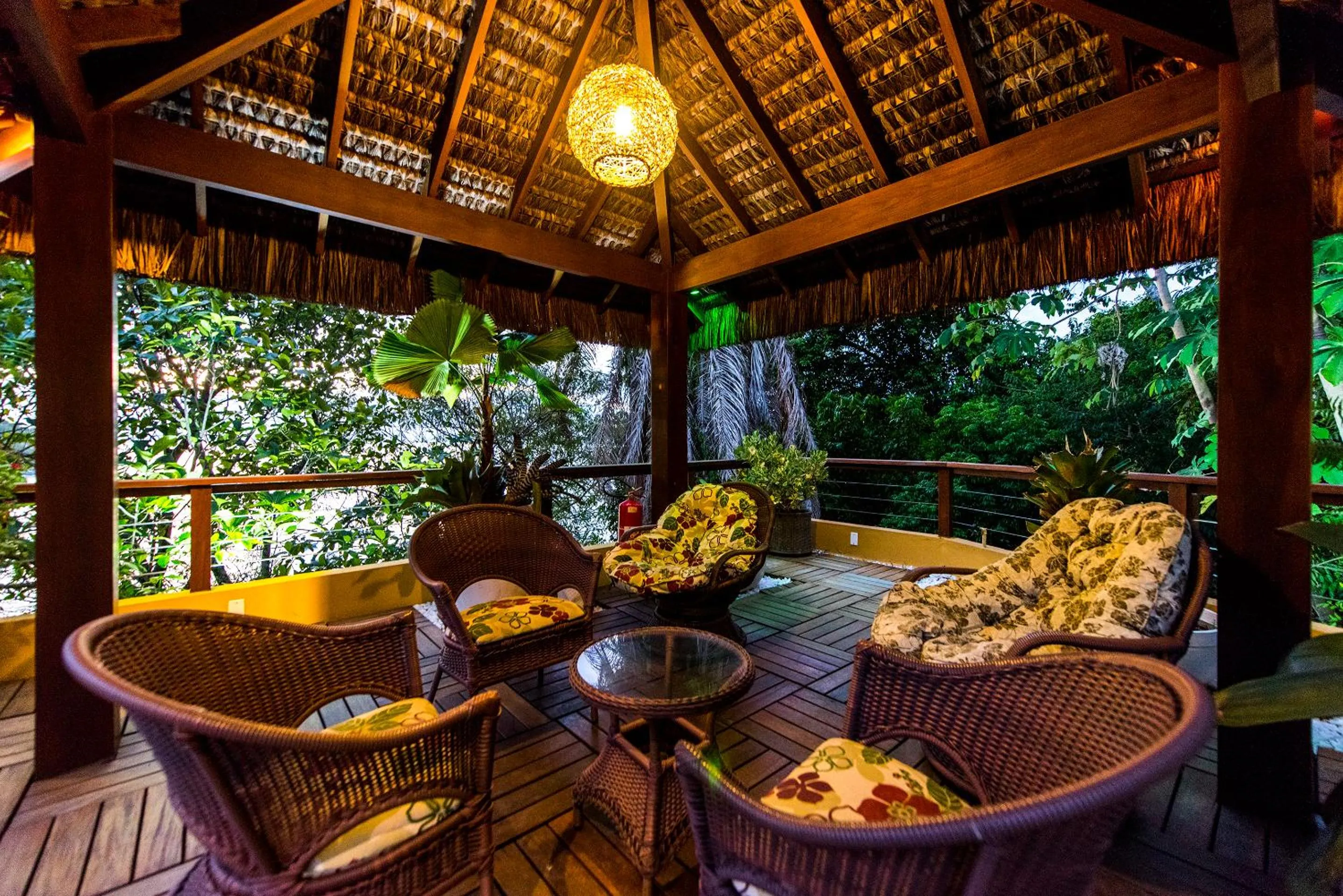 Communal lounge/ TV room in Passárgada Pousada