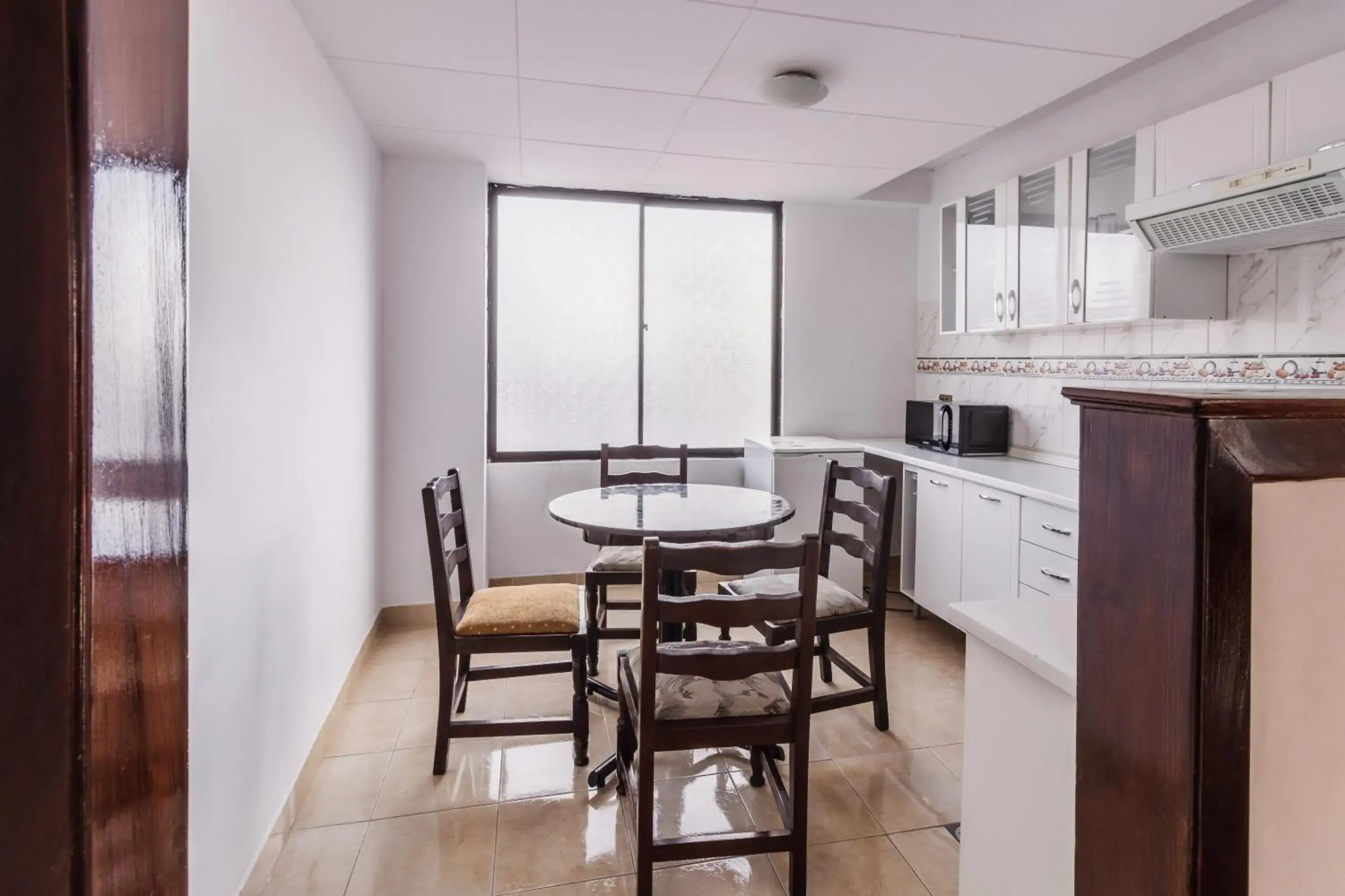 Twin Room in Elegance Hotel Twin Room in Elegance Hotel