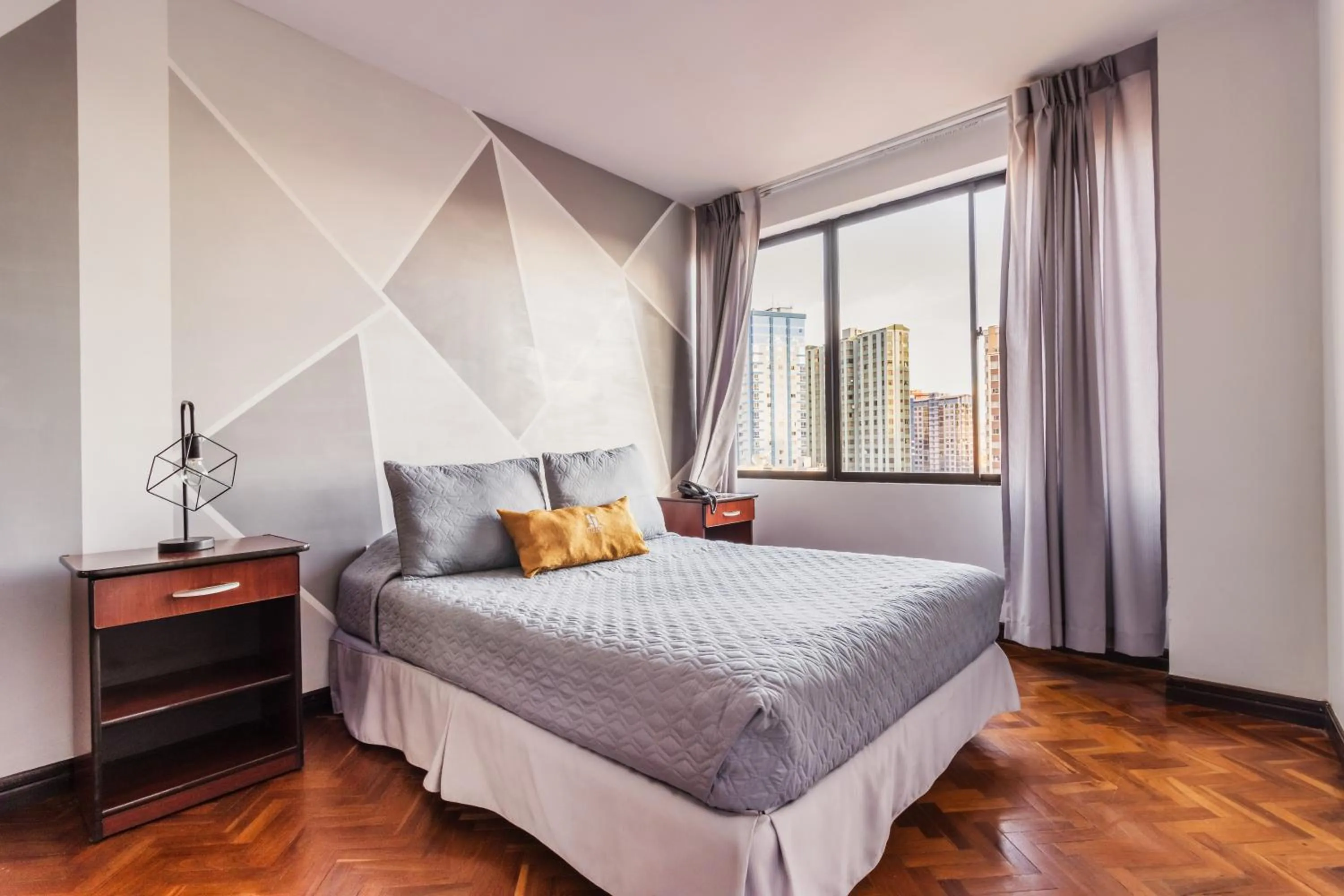 Photo of the whole room, Bed in Elegance Hotel