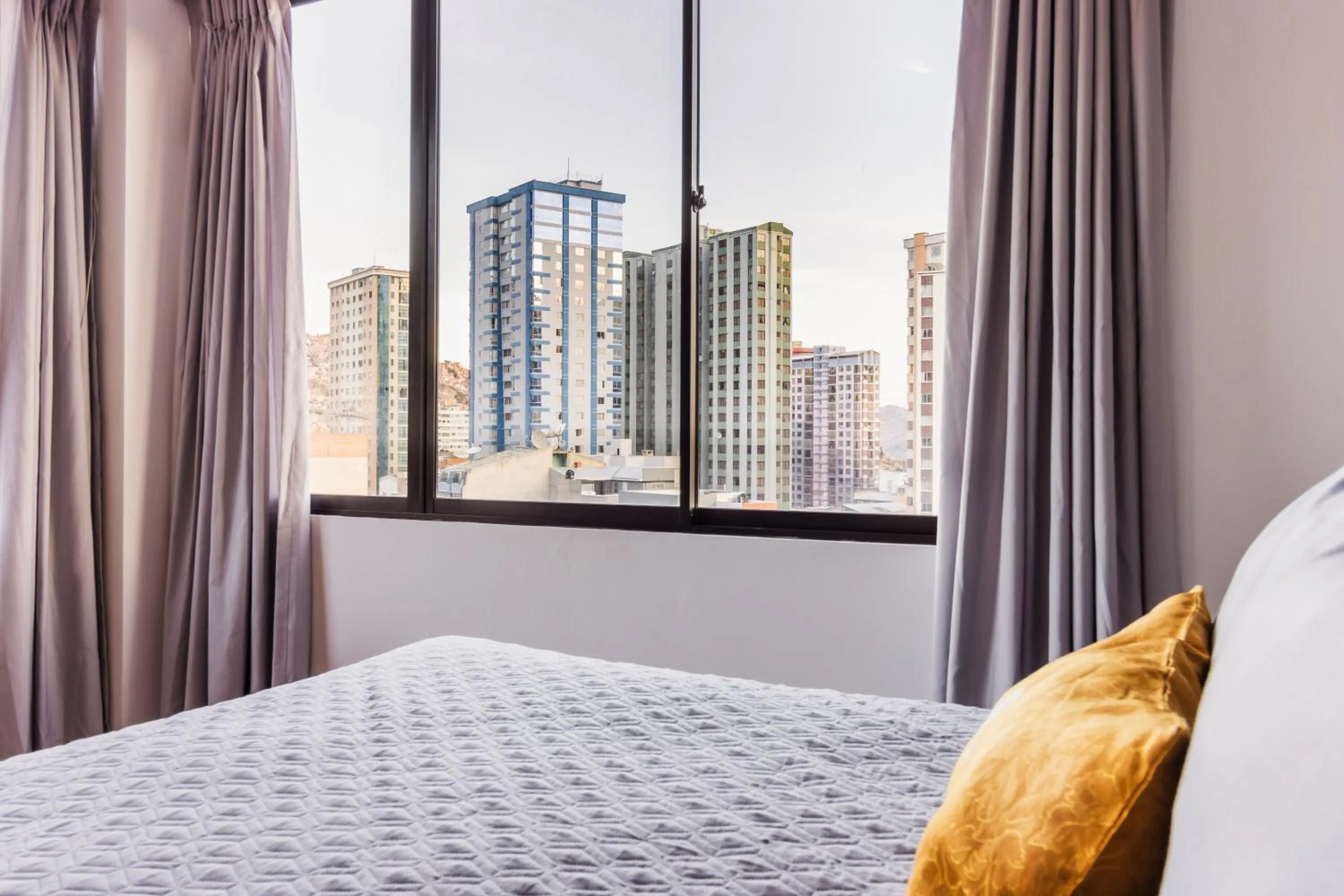 City view, Bed in Elegance Hotel