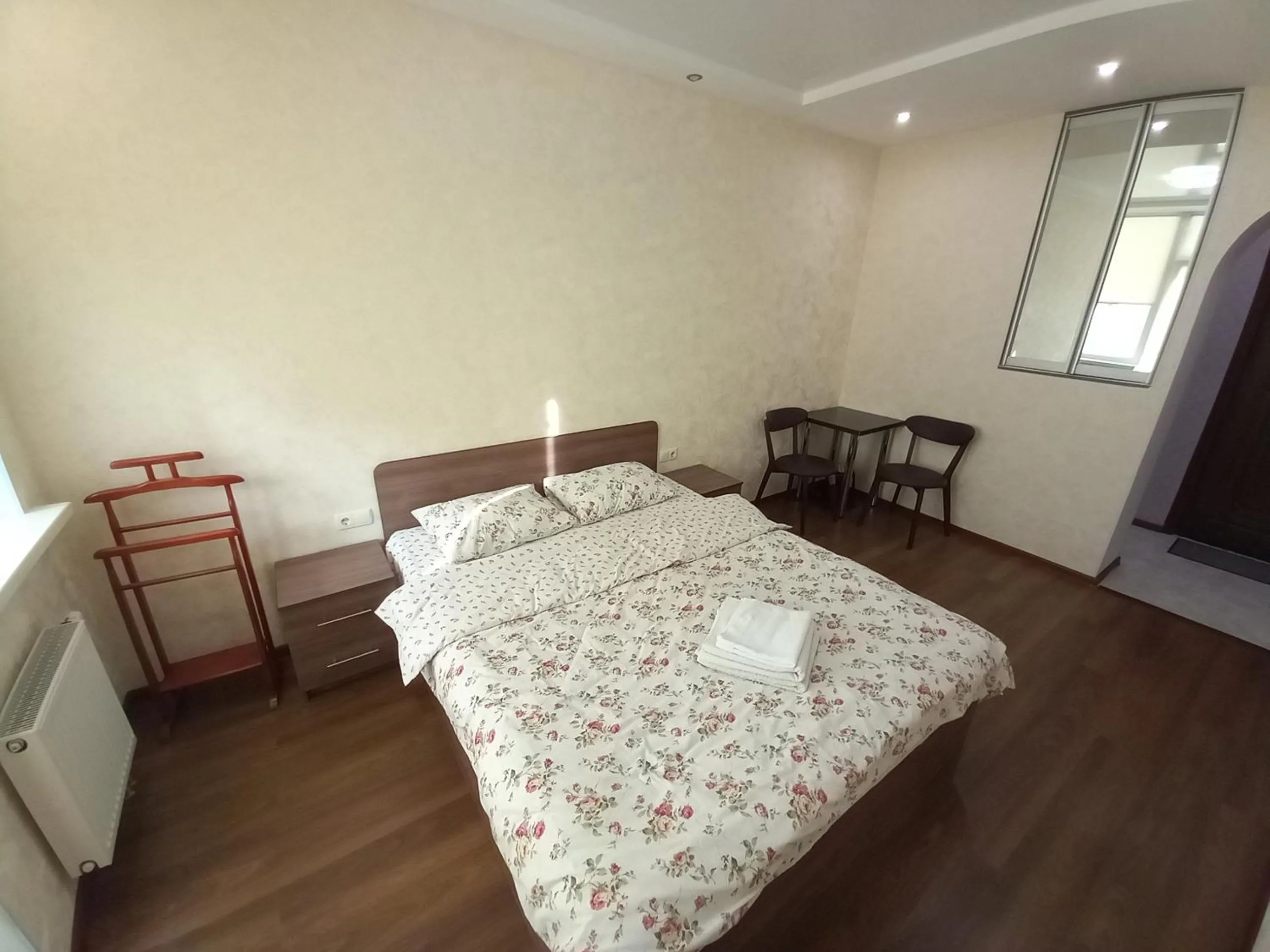 Bed in Smart Apartments Drahomanova 2А