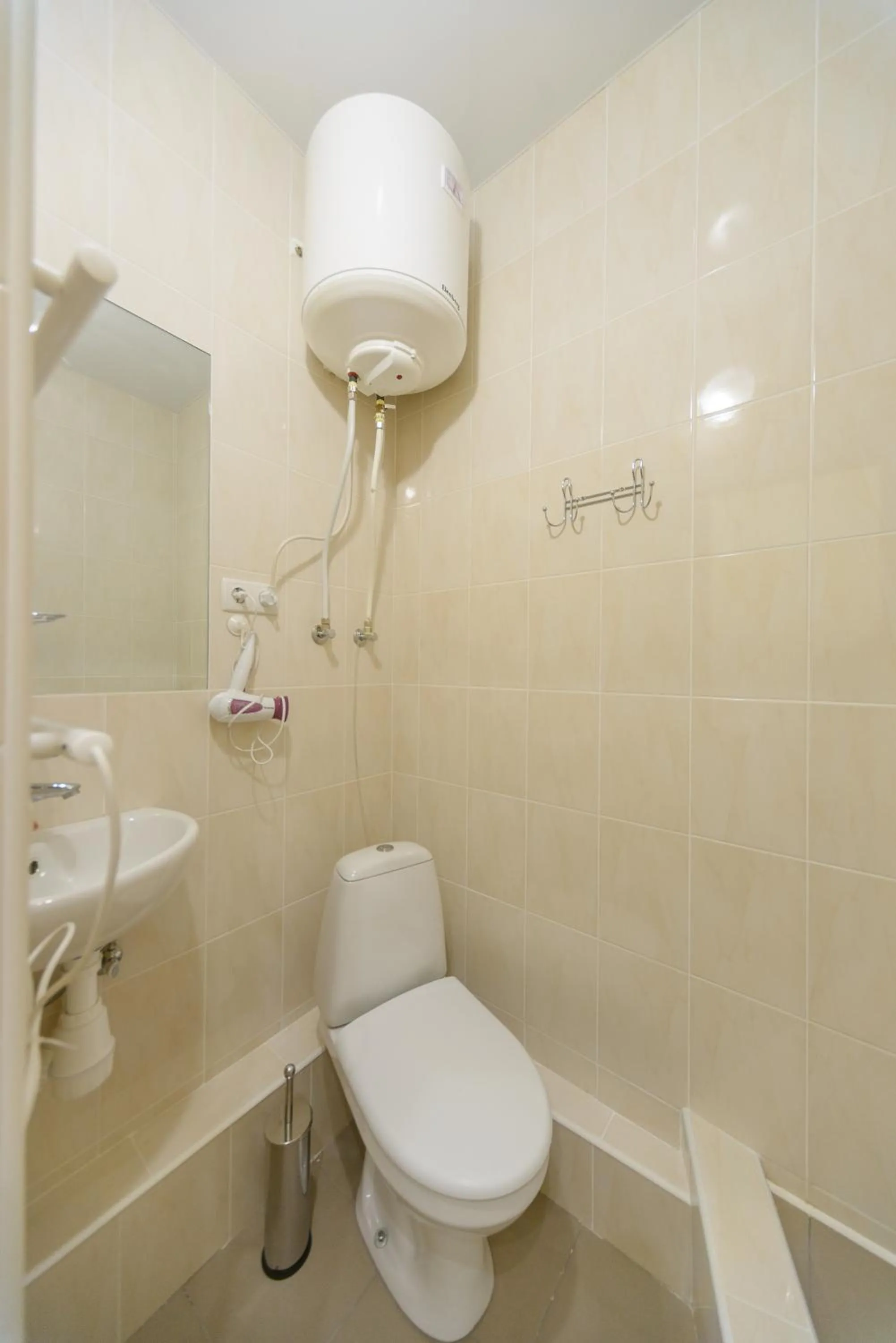 Toilet in Smart Apartments Drahomanova 2А