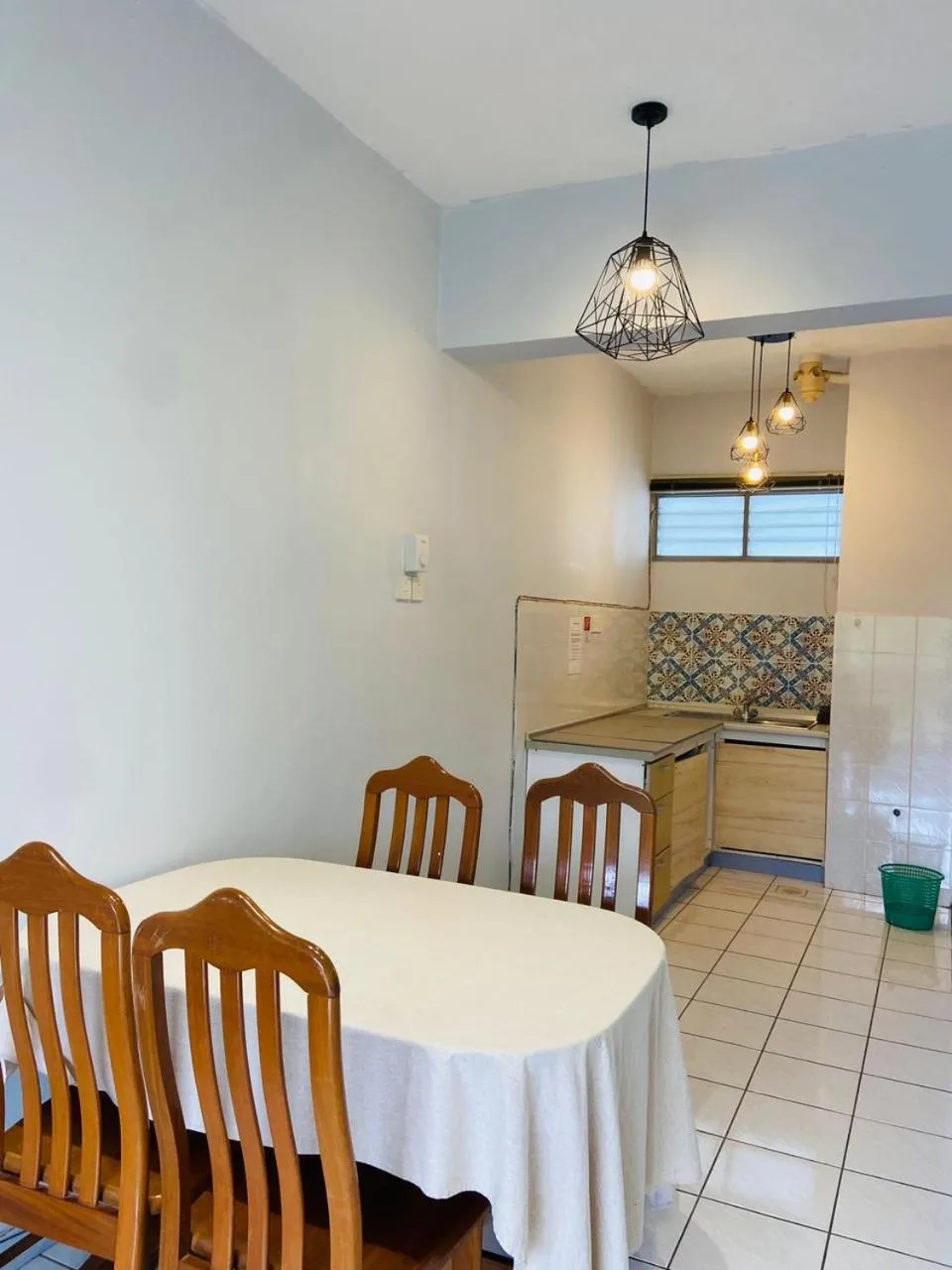 Selesa Hillhomes Cosy House