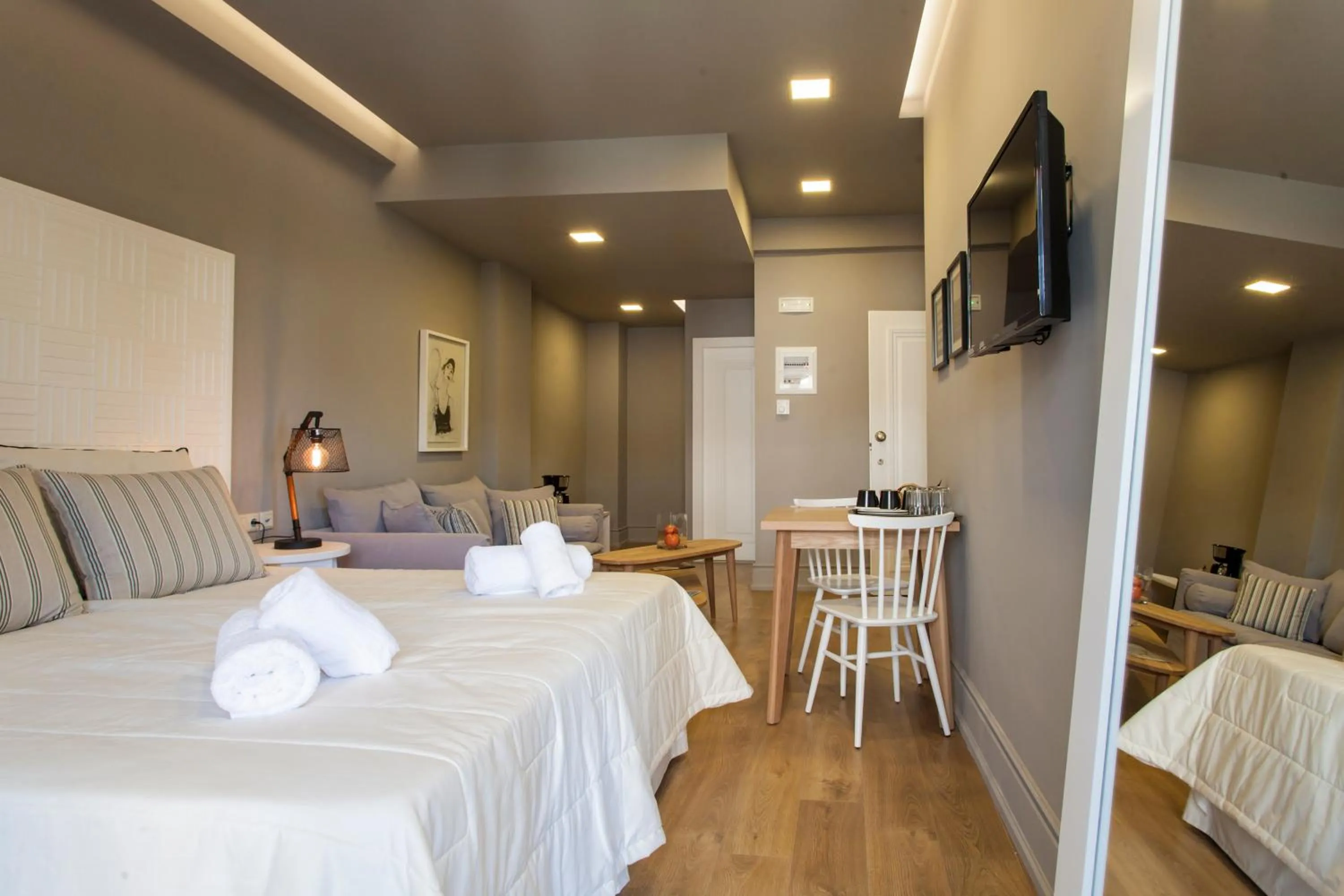 Bed in Candia Studios & Rooms