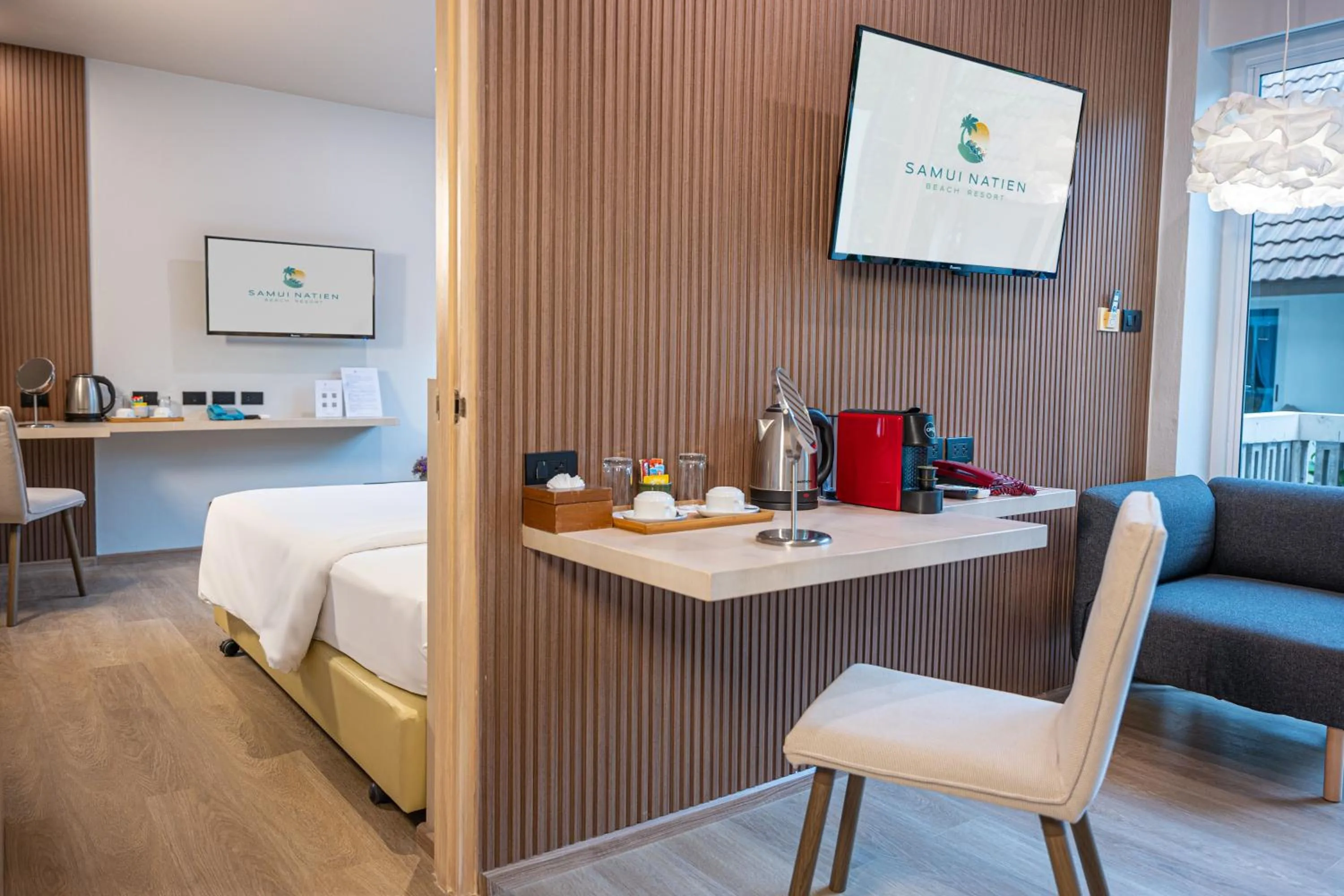 Bed in Samui Natien Resort