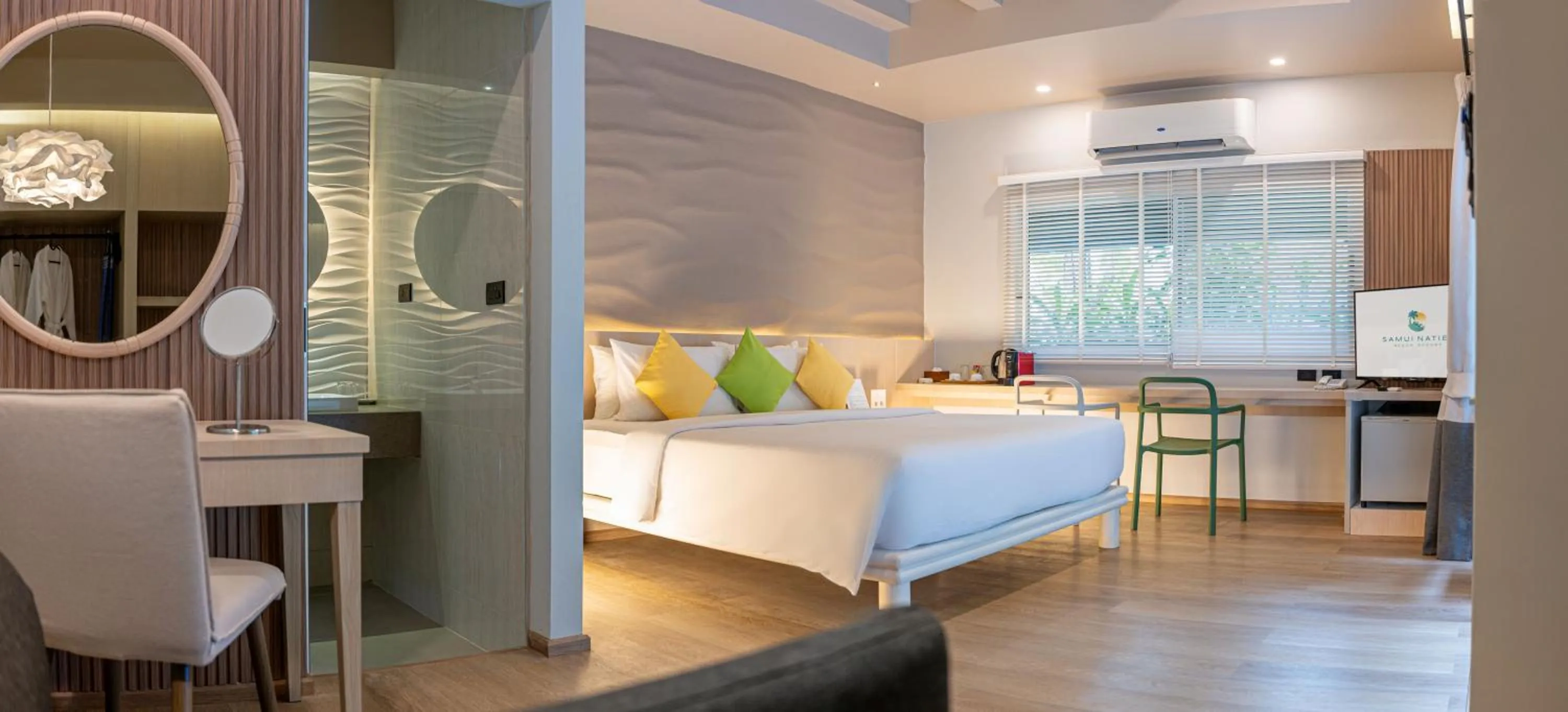 Bed in Samui Natien Resort