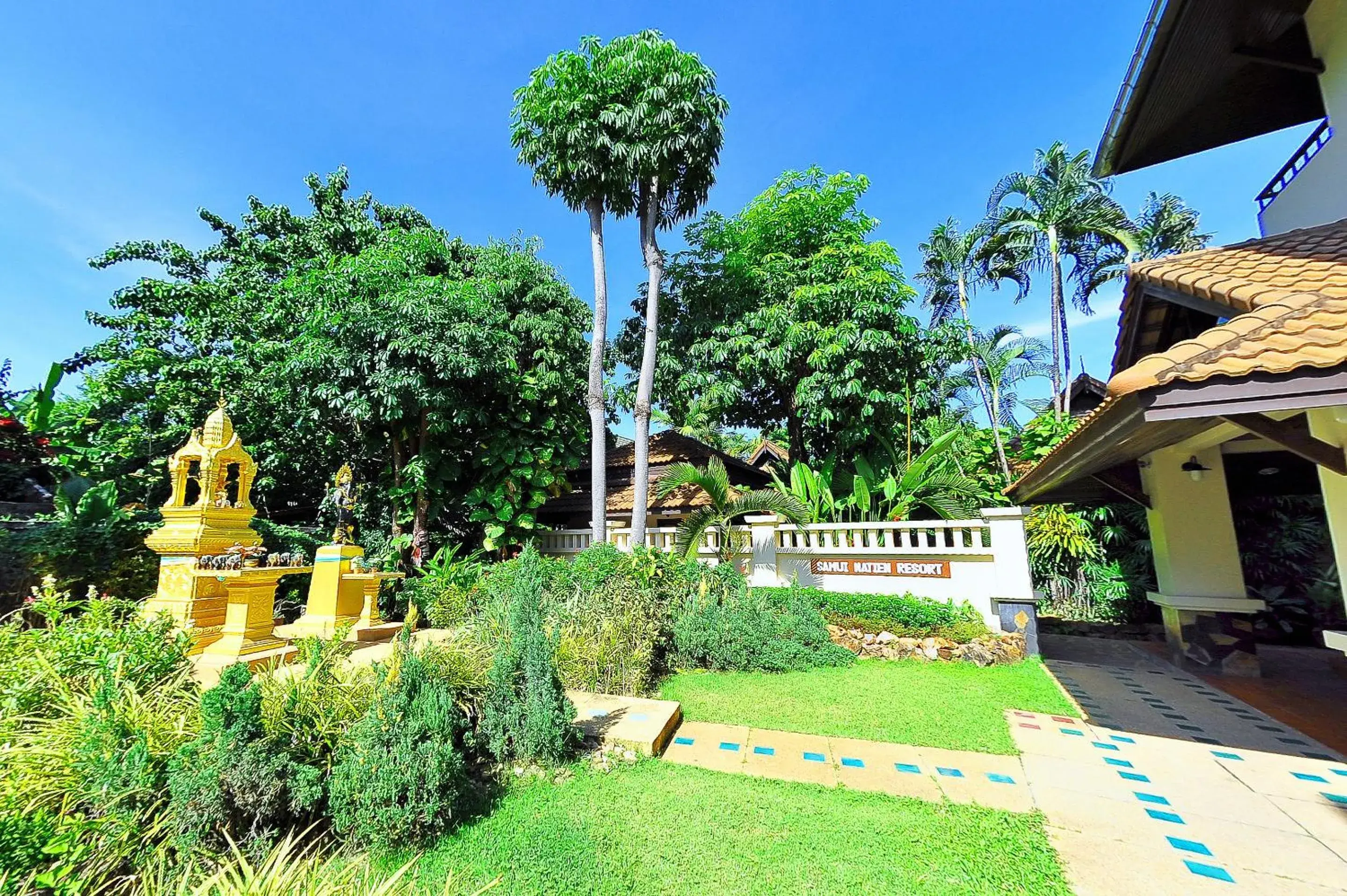 Facade/entrance in Samui Natien Resort Facade/entrance in Samui Natien Resort