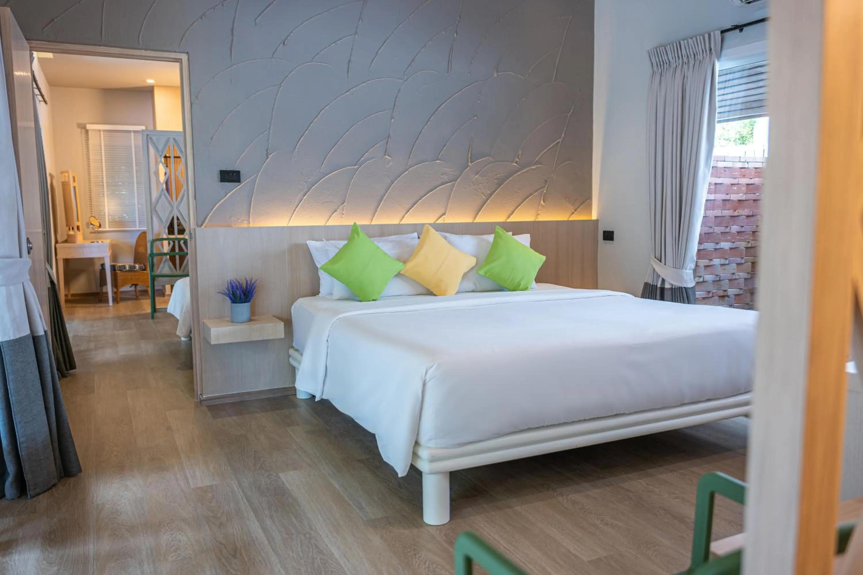 Bed in Samui Natien Resort