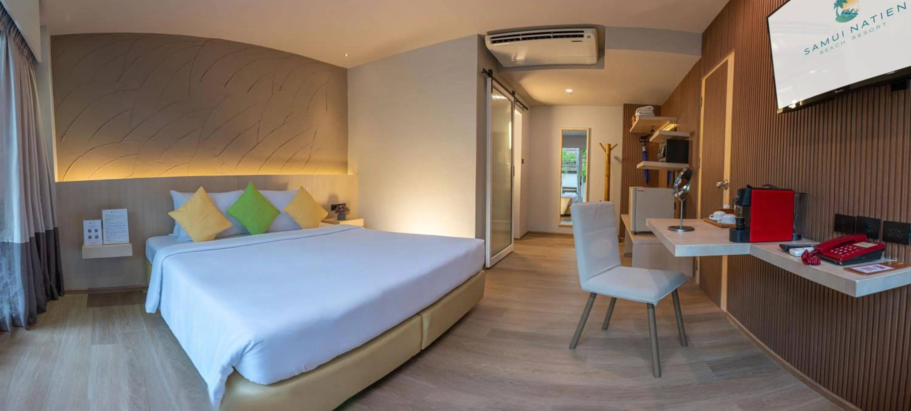 Bed in Samui Natien Resort