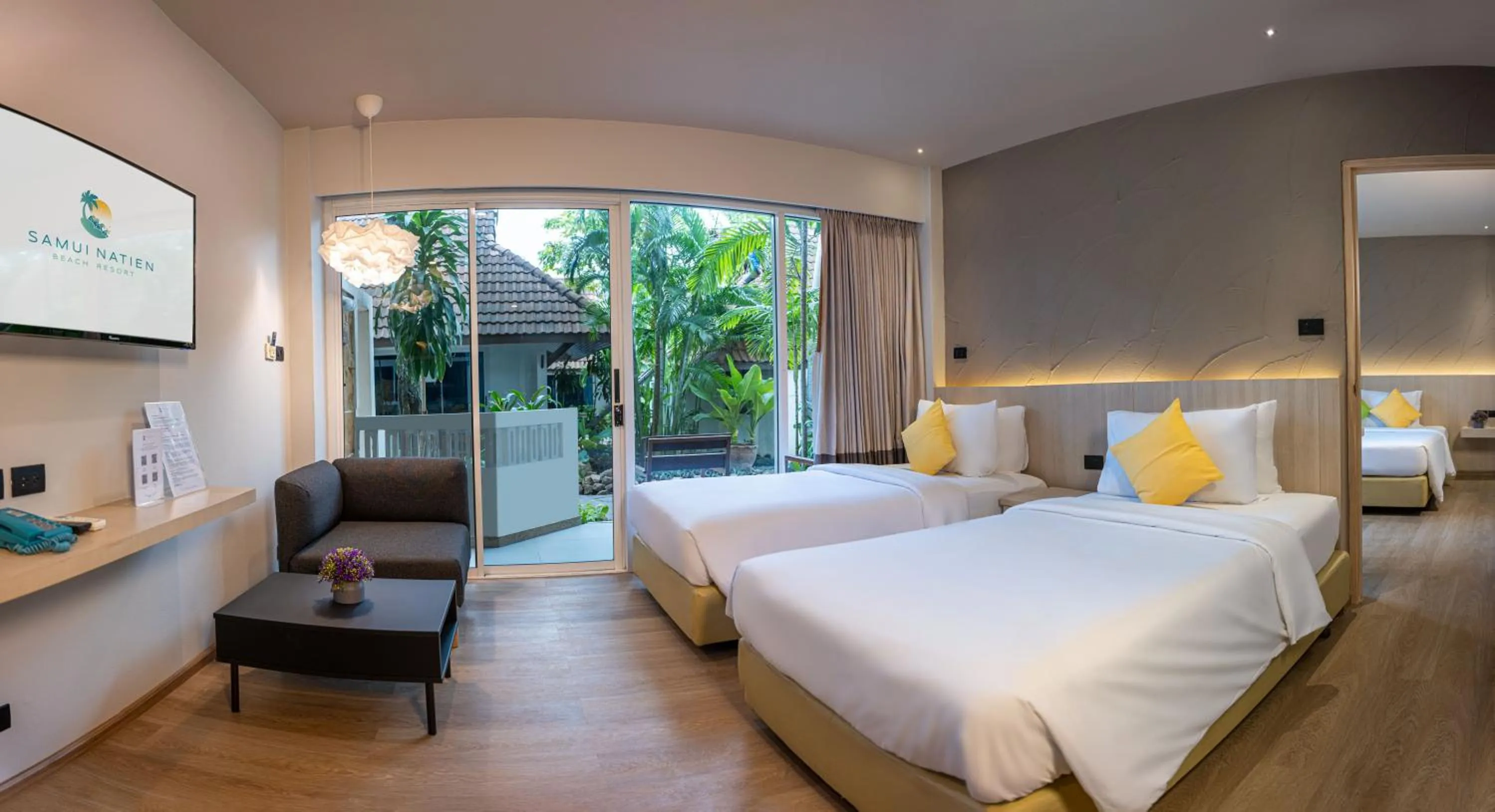 Bed in Samui Natien Resort